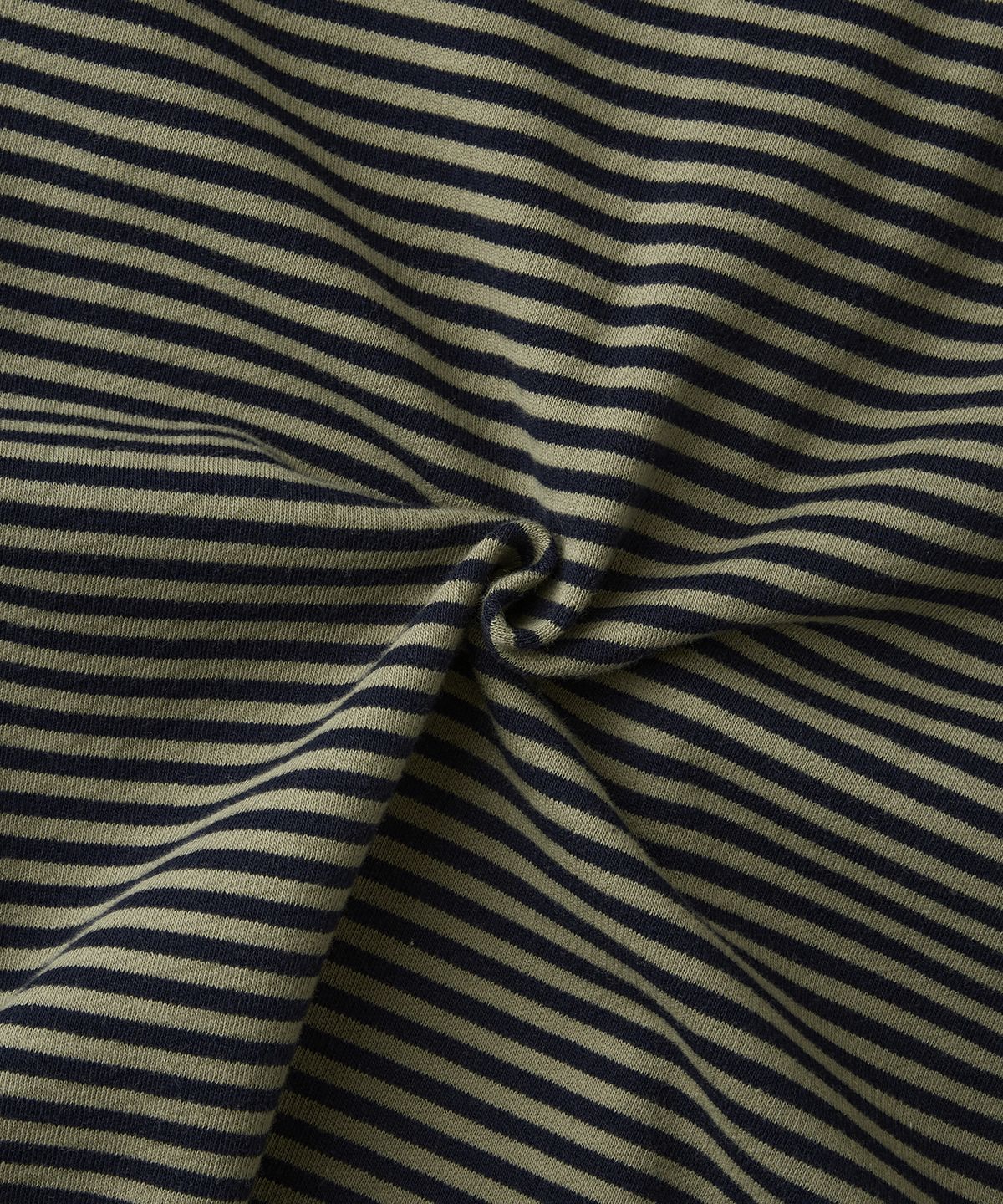 아웃스탠딩(OUTSTANDING) STRIPE CREW NECK LONG SLEEVE TEE_OLIVE/NAVY