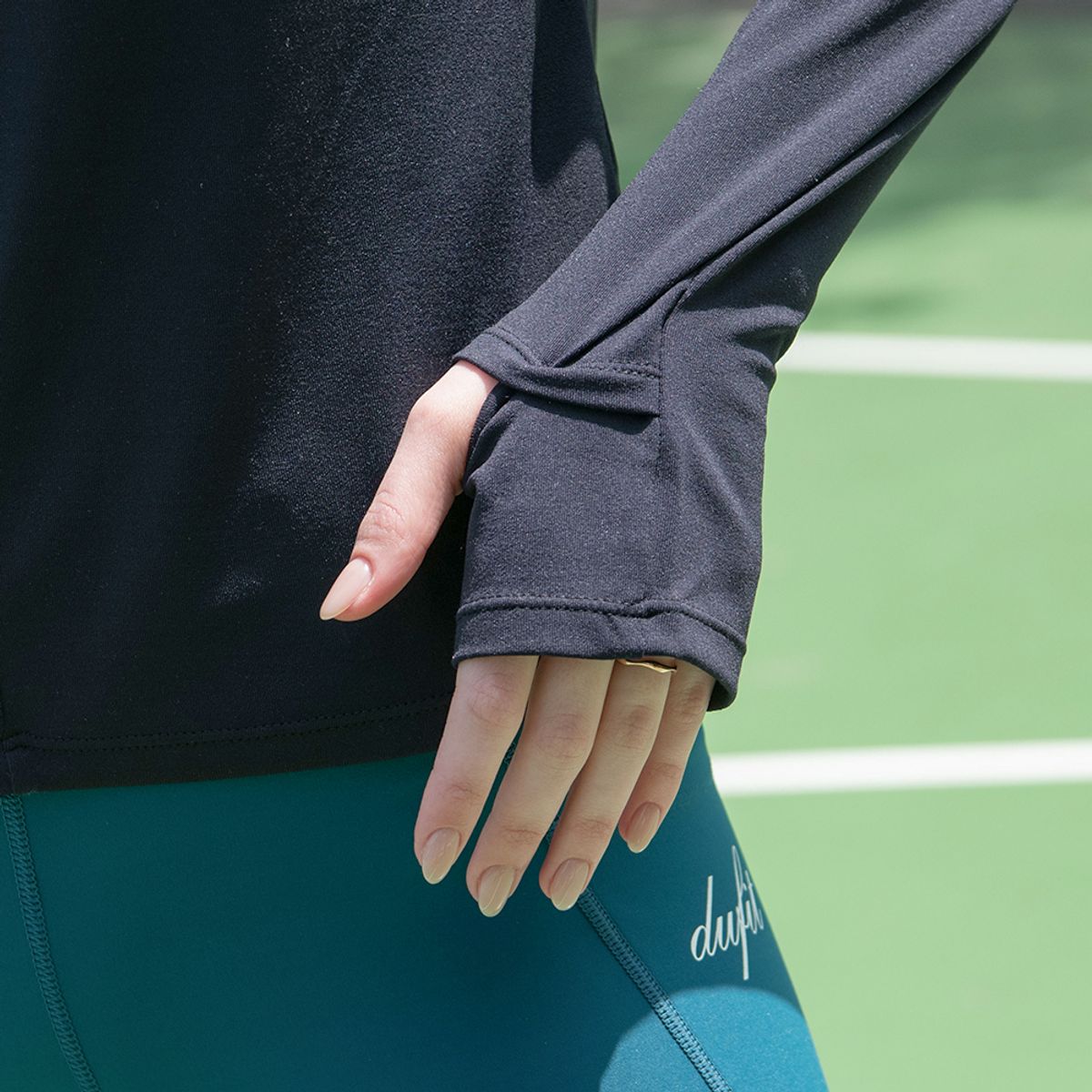 뒤란(DURAN) 앞 절개 스포츠 긴팔 티셔츠 DTF4W-4144 4colors