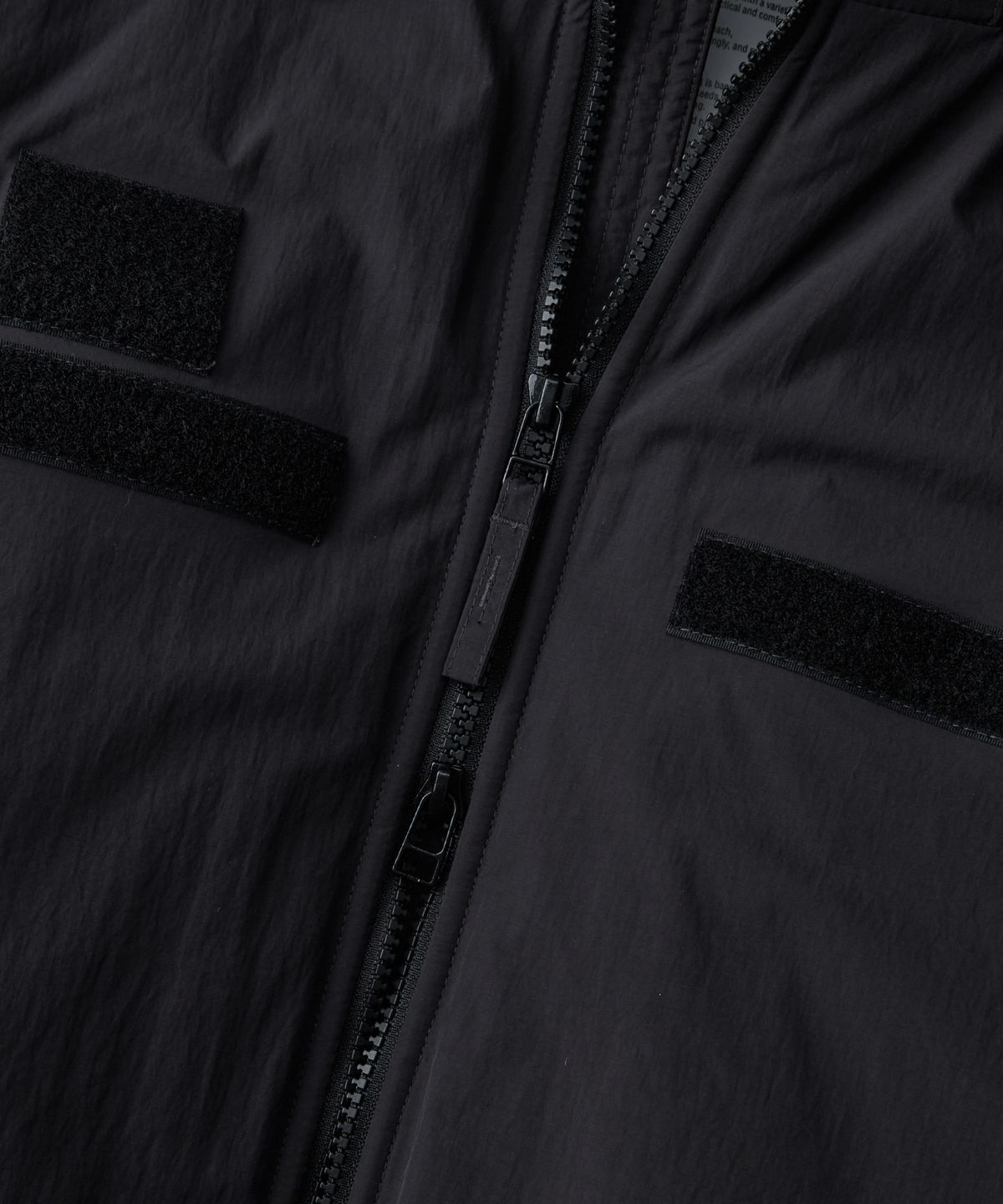 아웃스탠딩(OUTSTANDING) PRIMALOFT LEVEL 7 SHORT PARKA_BLACK