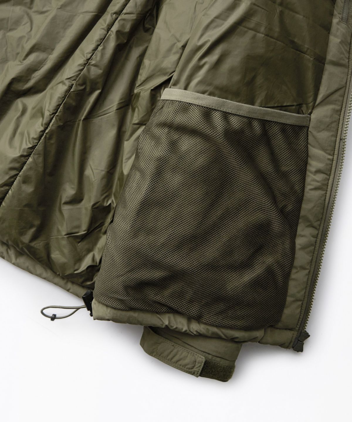 아웃스탠딩(OUTSTANDING) PRIMALOFT LEVEL 7 SHORT PARKA_SAGE GREEN
