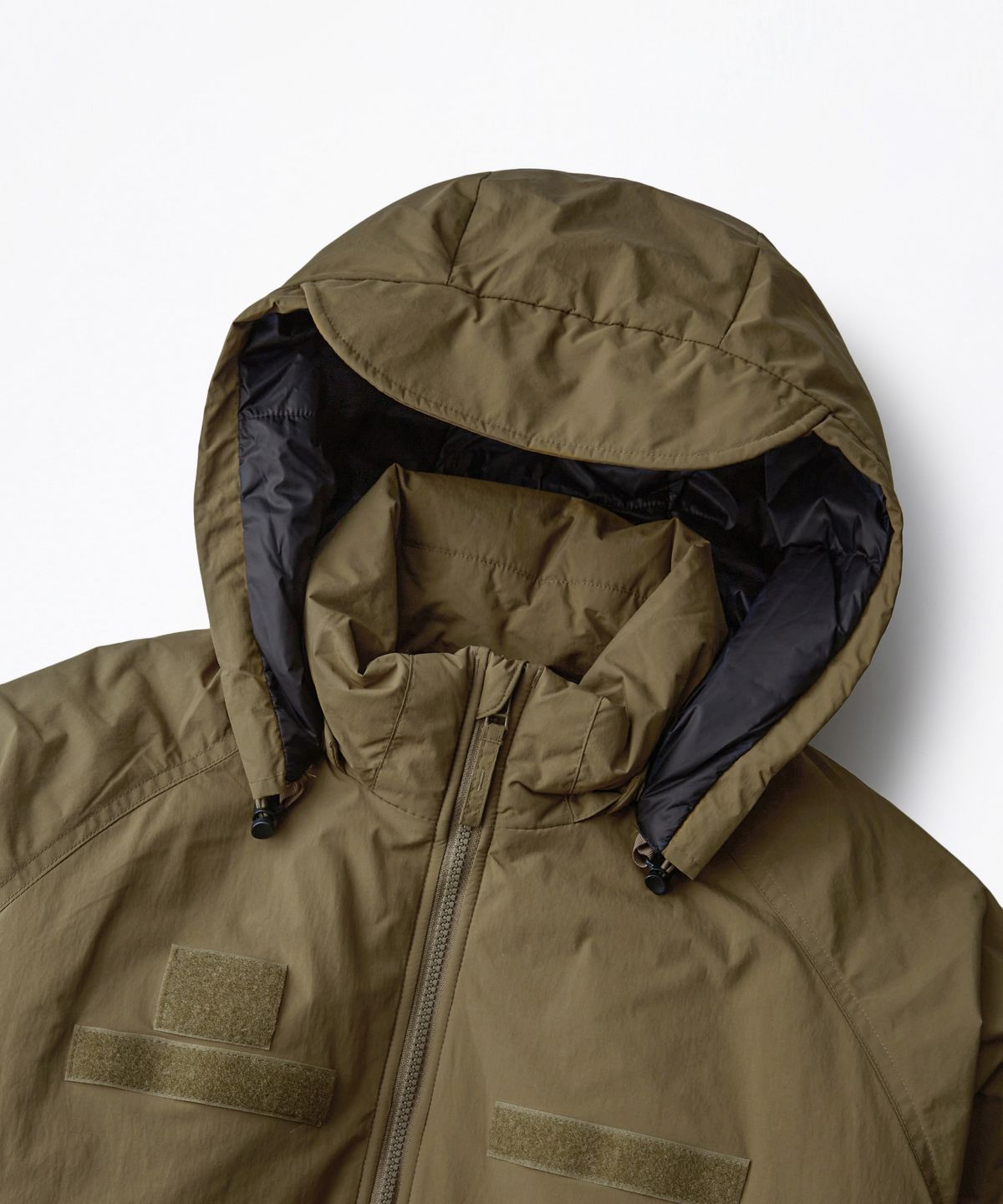 아웃스탠딩(OUTSTANDING) PRIMALOFT LEVEL 7 SHORT PARKA_COYOTE