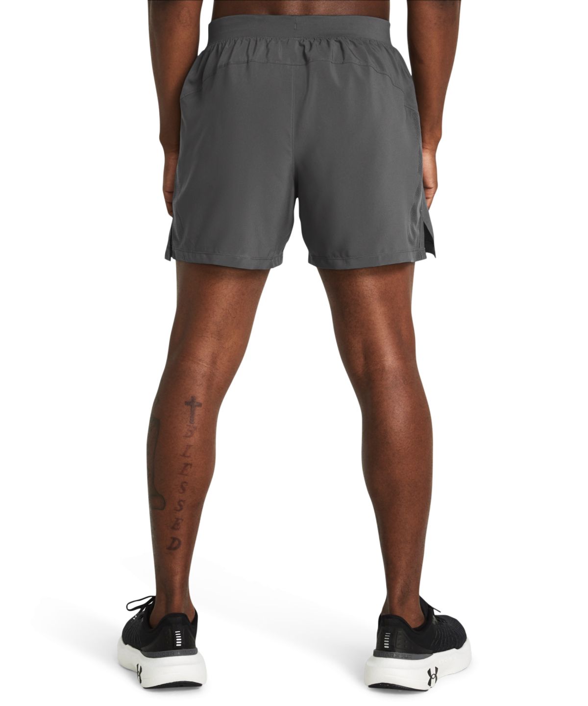 언더아머(UNDERARMOUR) 론치 5인치 쇼츠 1382617-025
