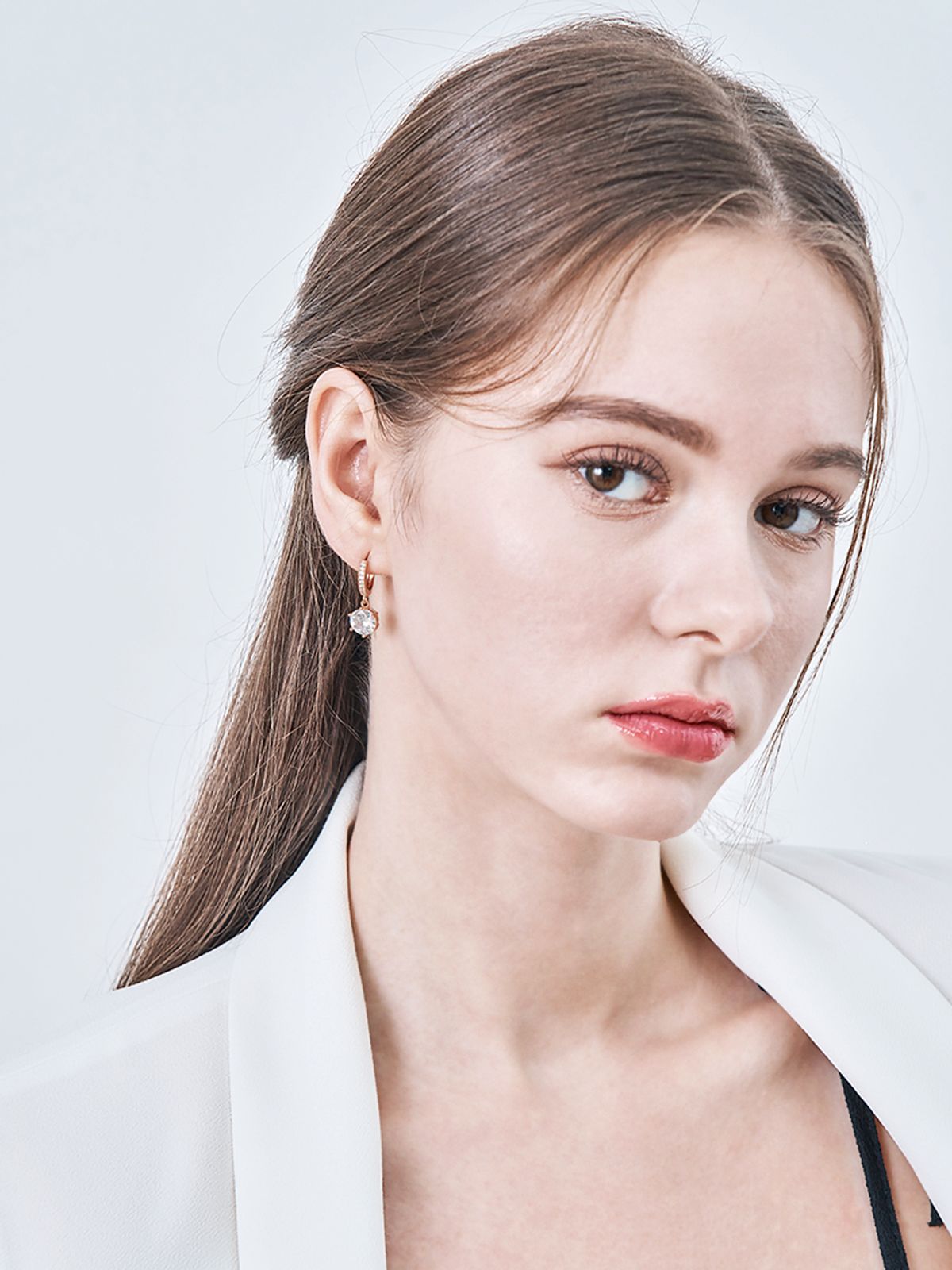 엘르주얼리(ELLEJEWELRY) 14K GF 파인 베이직 원터치 귀걸이 ELGPEE526