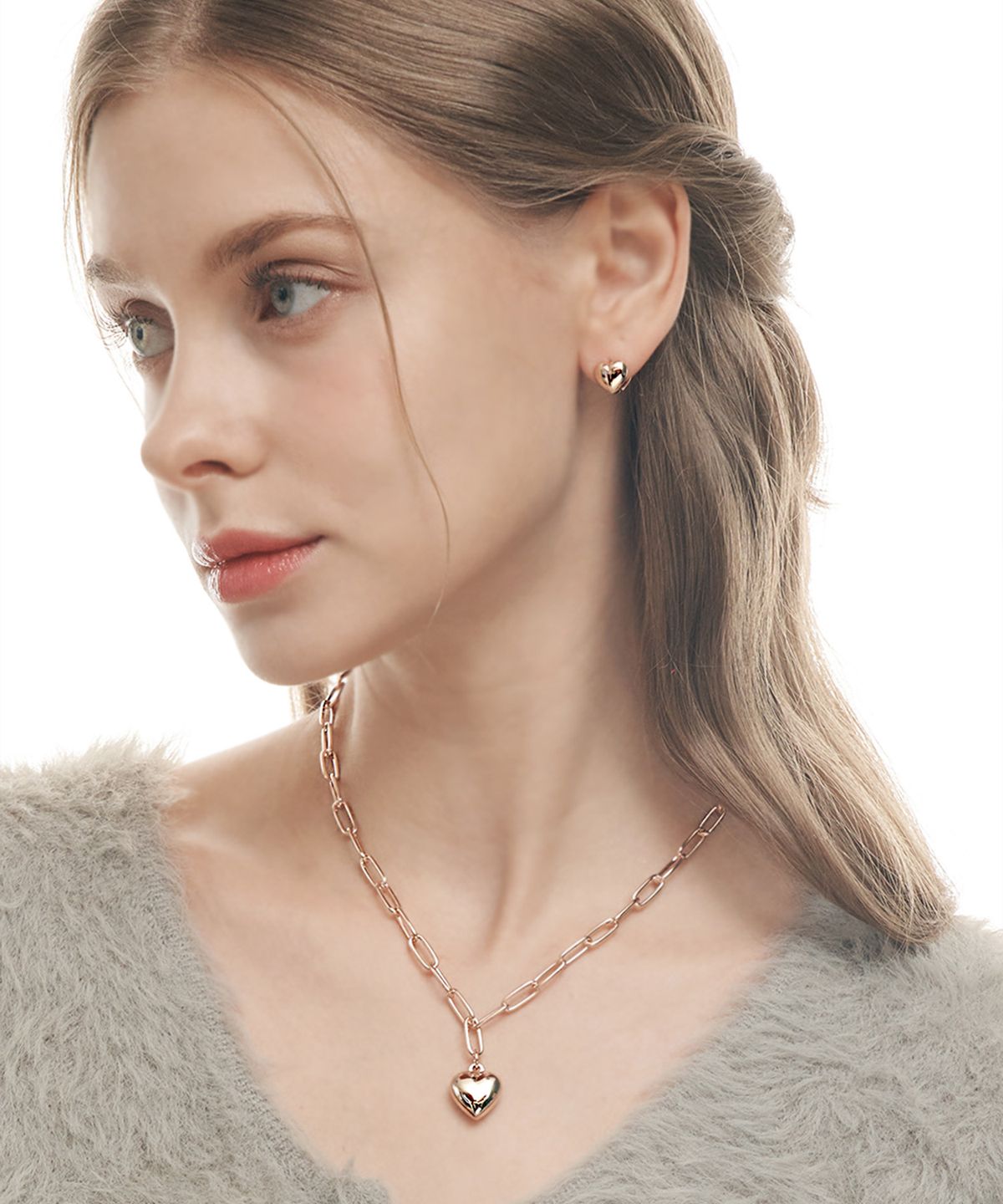 엘르주얼리(ELLEJEWELRY) 14K GF 볼륨 하트 귀걸이 ELGPEE472