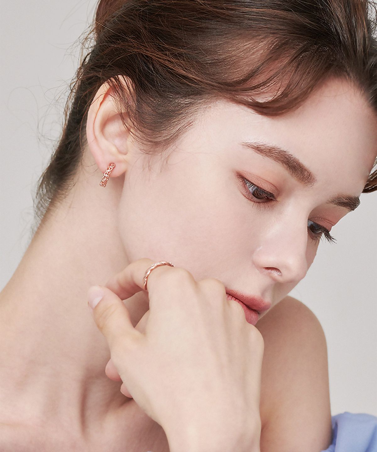 엘르주얼리(ELLEJEWELRY) 롤링 큐빅 원터치 귀걸이 ELGPEE485