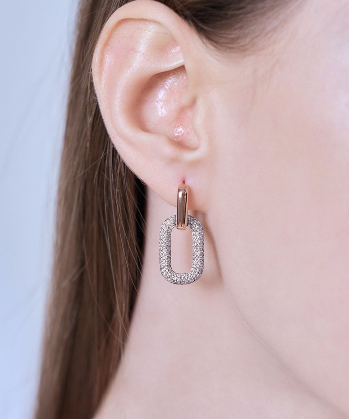 엘르주얼리(ELLEJEWELRY) 14K GF 루이스 콤비 원터치 귀걸이 ELGPEE437