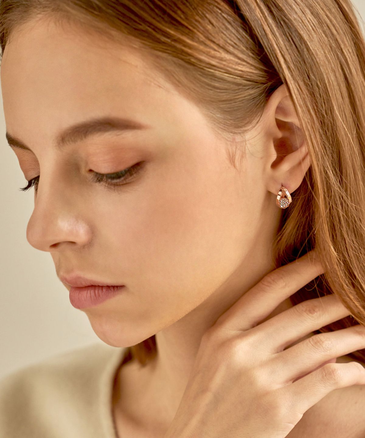 엘르주얼리(ELLEJEWELRY) 14K GF 스파클링 원터치 귀걸이 ELGPEE414
