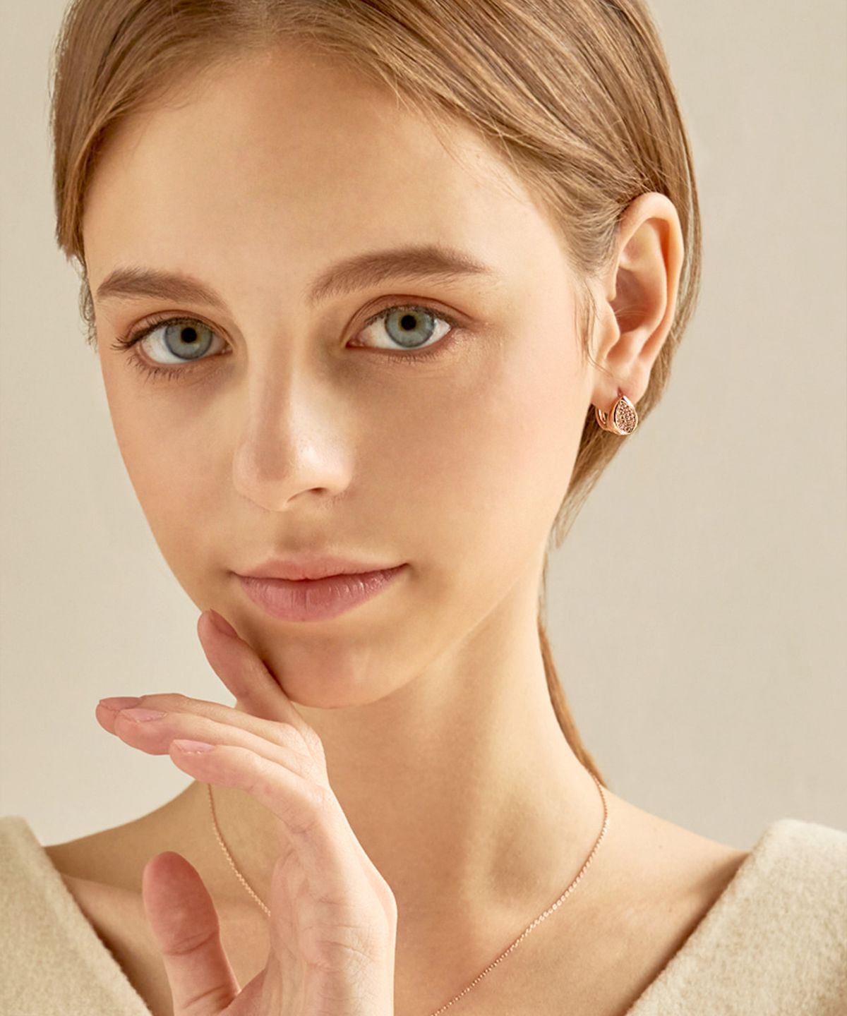 엘르주얼리(ELLEJEWELRY) 14K Goldpin 물방울 포인트 원터치 귀걸이 ELGPEE409