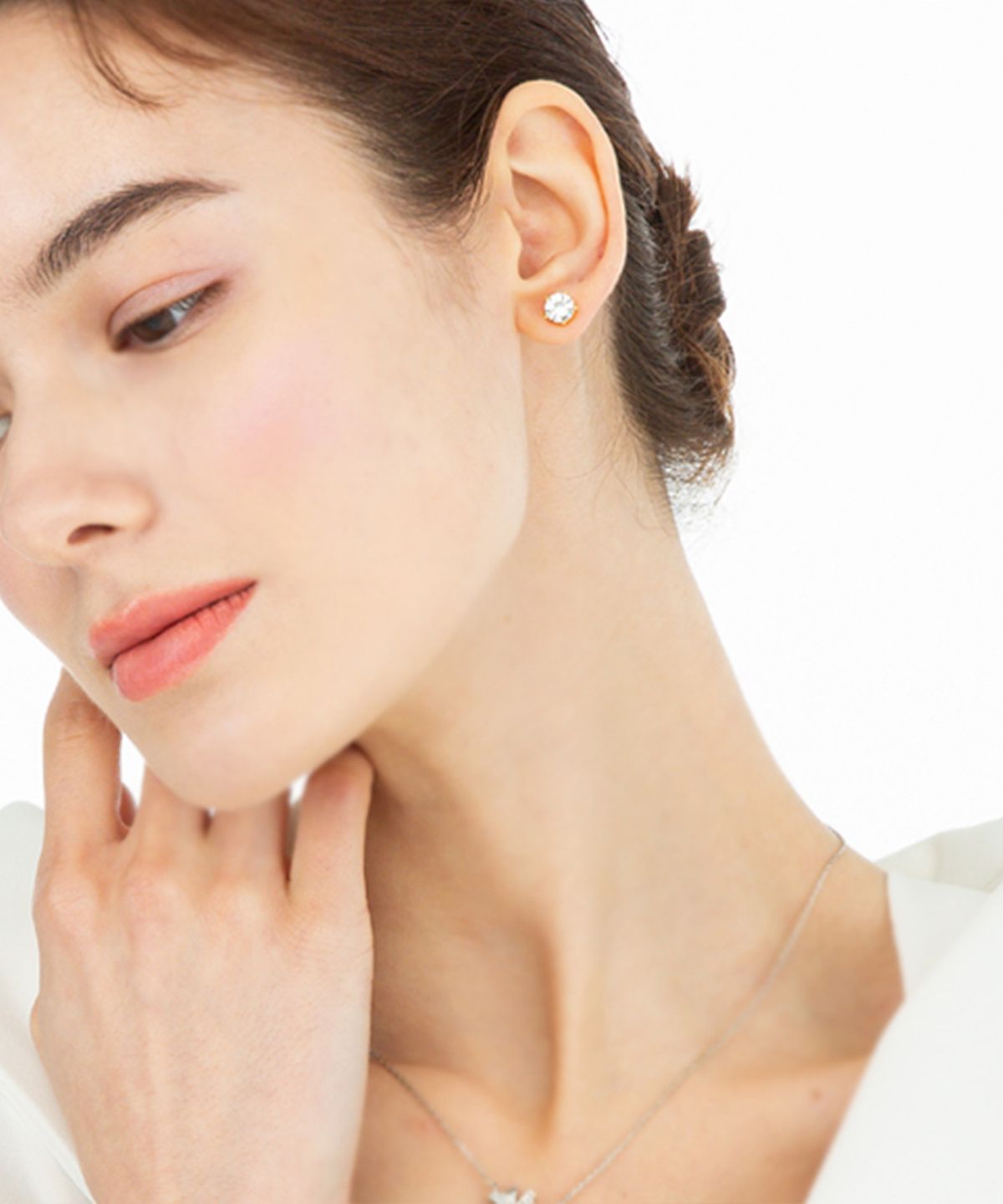 엘르주얼리(ELLEJEWELRY) 14K GF 포인트 귀걸이 ELGPEE361