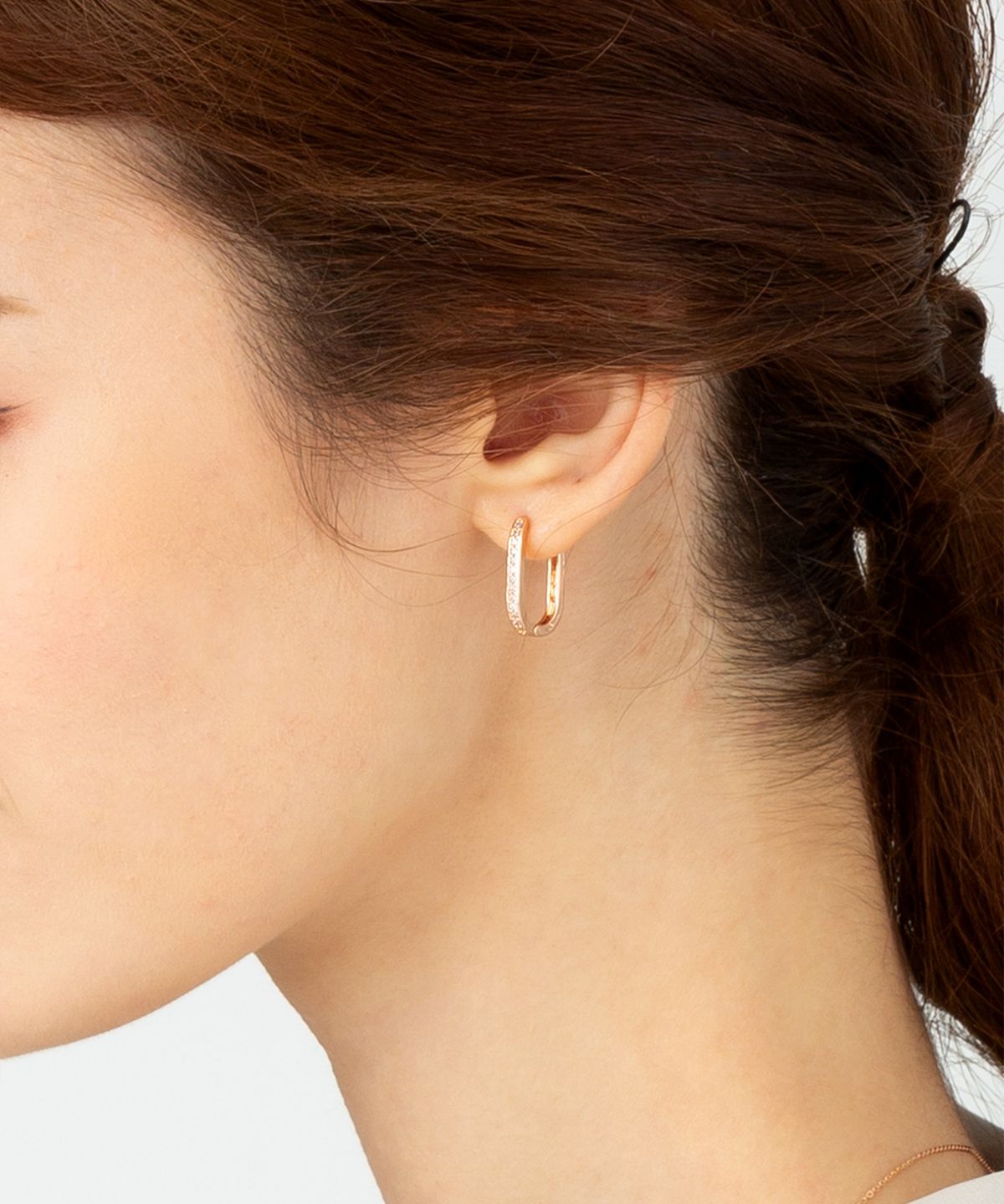 엘르주얼리(ELLEJEWELRY) 14K GF 라운드 엣지 귀걸이 ELGPEE321