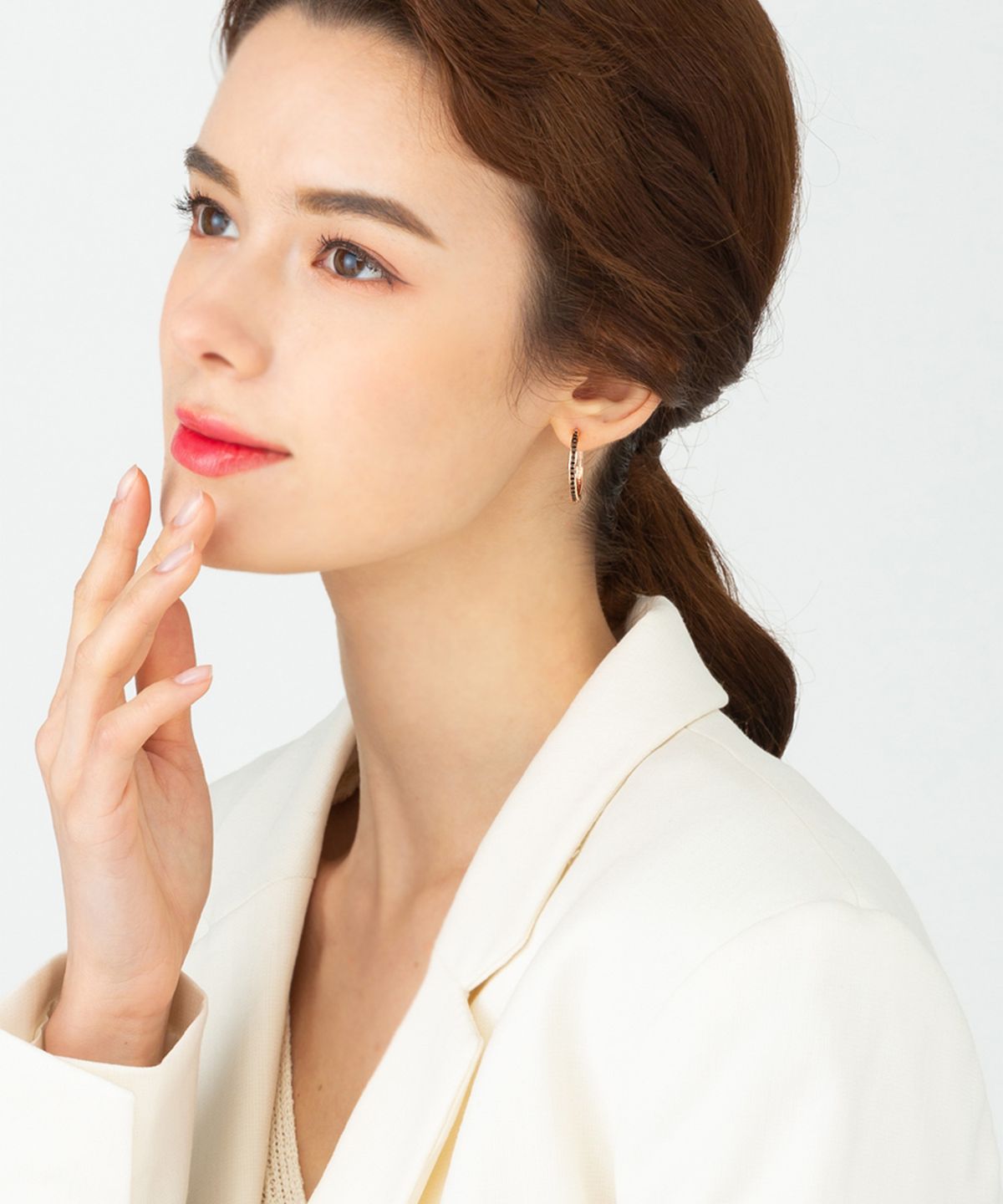 엘르주얼리(ELLEJEWELRY) 14K GF 블랙 원터치 귀걸이 ELGPEE296