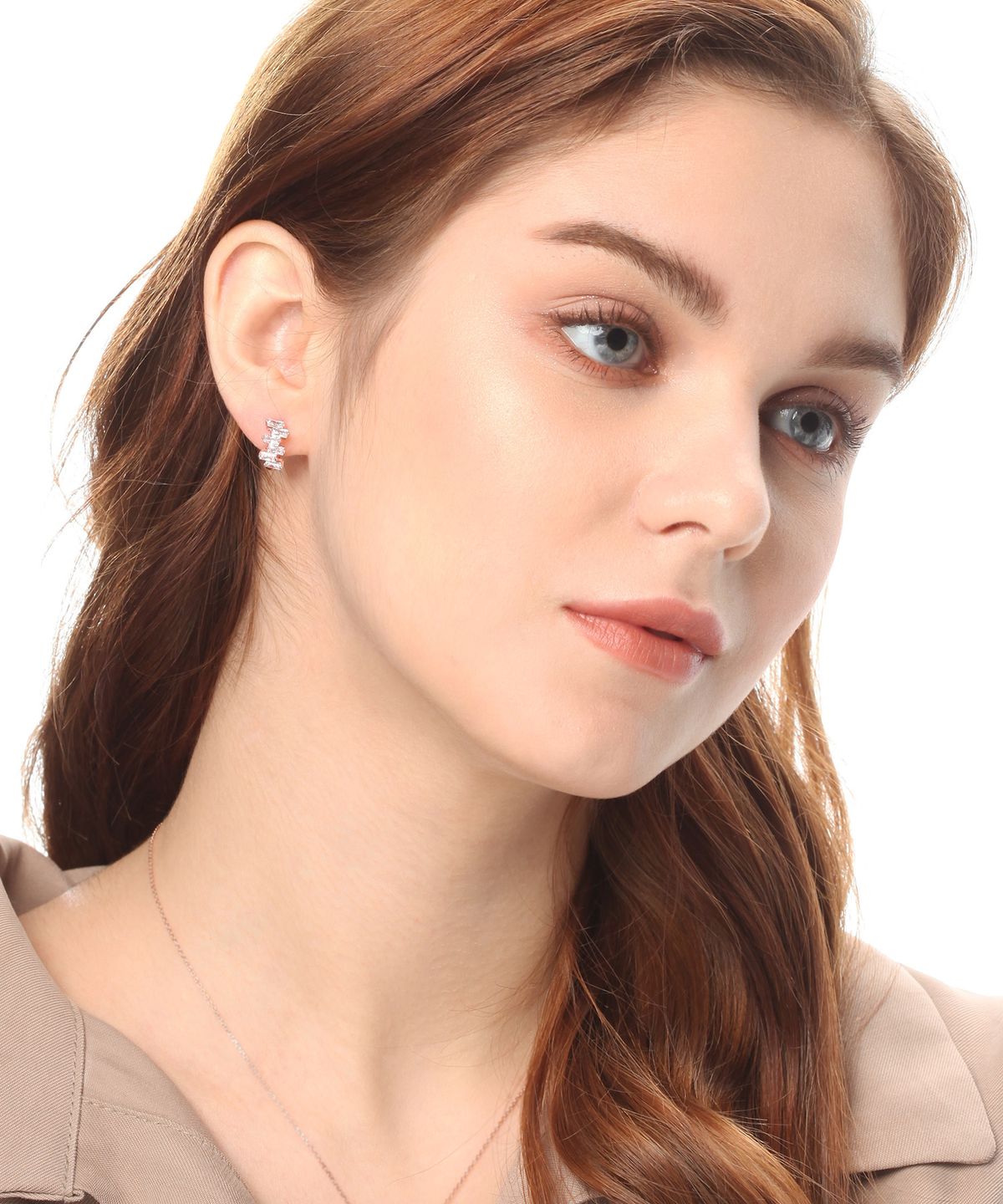 엘르주얼리(ELLEJEWELRY) 14K Goldpin 지그재그 원터치 귀걸이 ELGPEE115