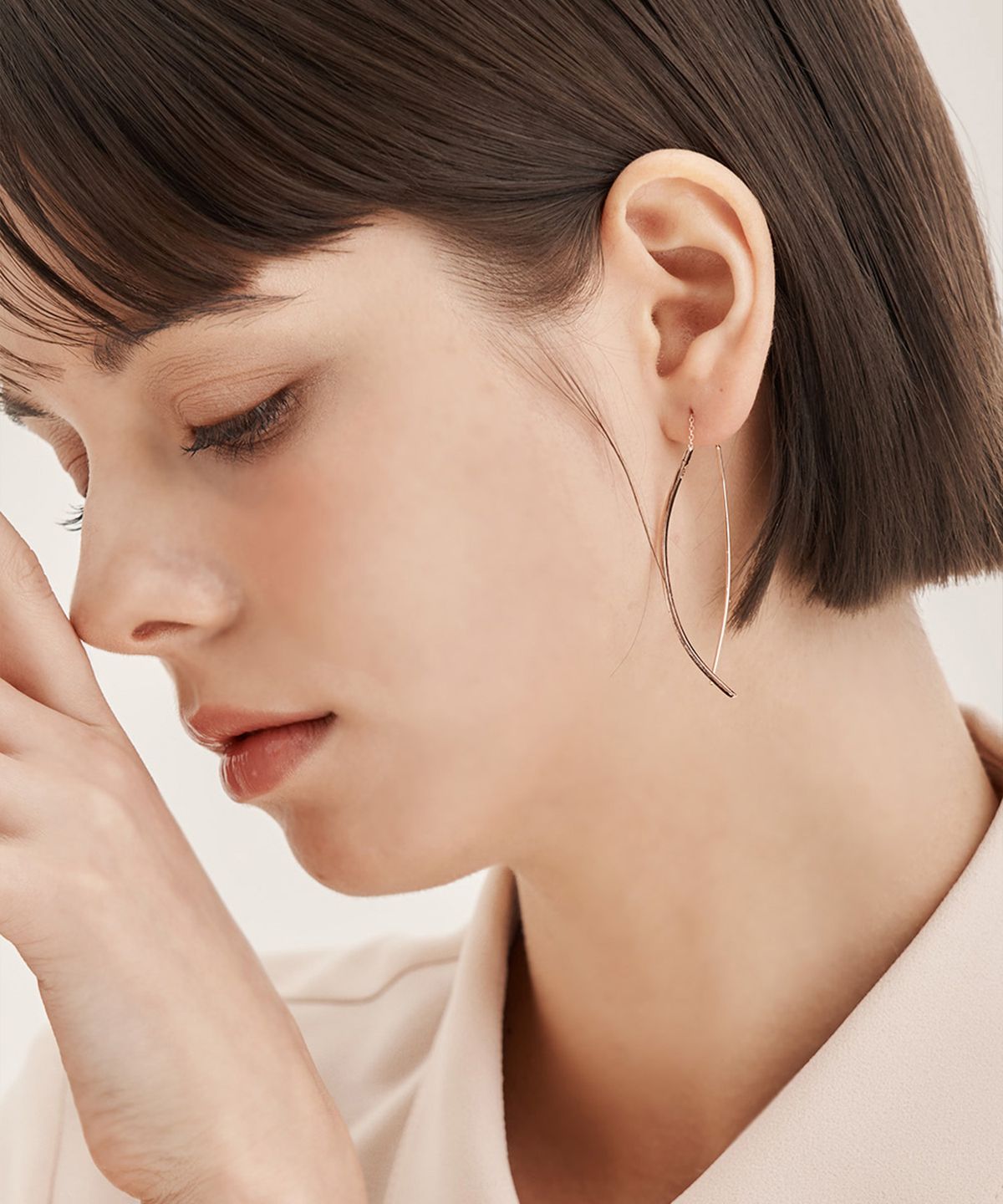 엘르주얼리(ELLEJEWELRY) 스틱 드롭 실버 귀걸이 ELSPEE039