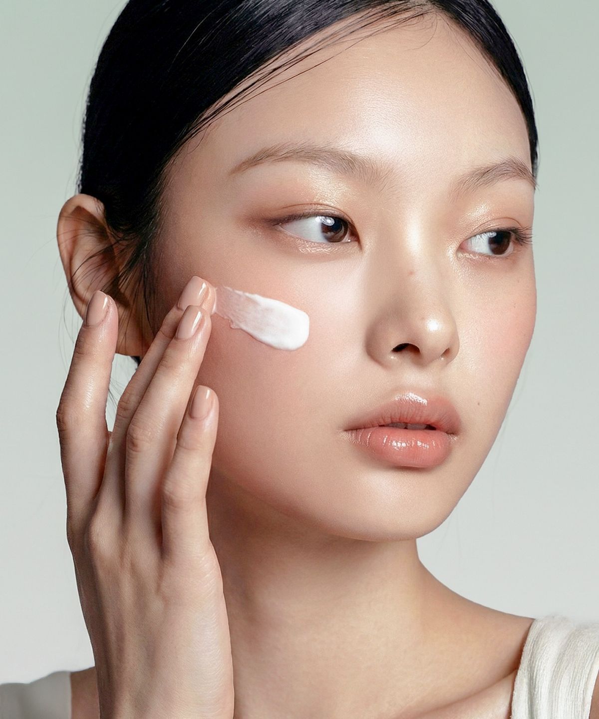 베이지크(BEIGIC) 리바이탈라이징 CE 선스크린 SPF50+ PA++++