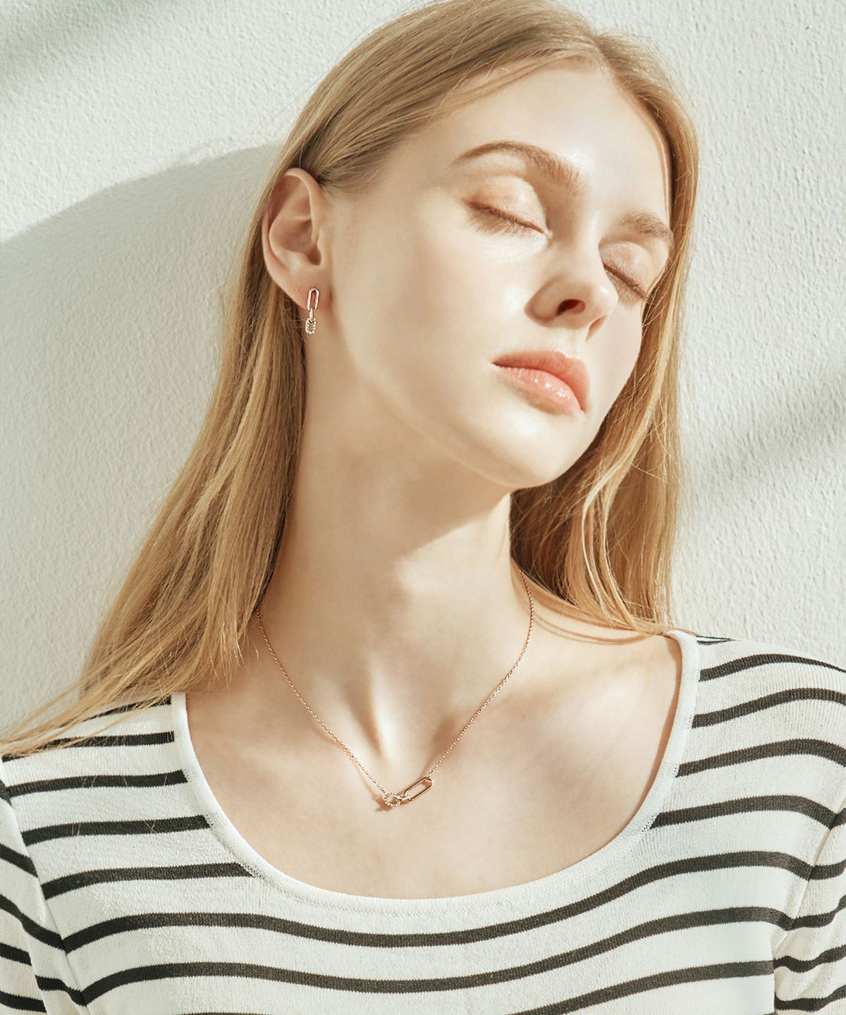 엘르주얼리(ELLEJEWELRY) 포인트 클립 드롭 목걸이 ELBRNN178