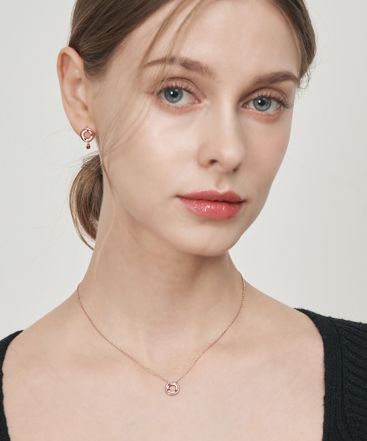 엘르주얼리(ELLEJEWELRY) 블루 포인트 목걸이 ELBRNN035