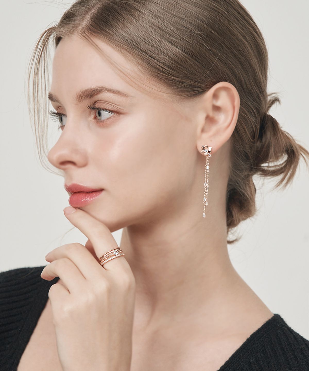 엘르주얼리(ELLEJEWELRY) 큐빅 포인트 4종 레이어드 반지 ELBRWR128