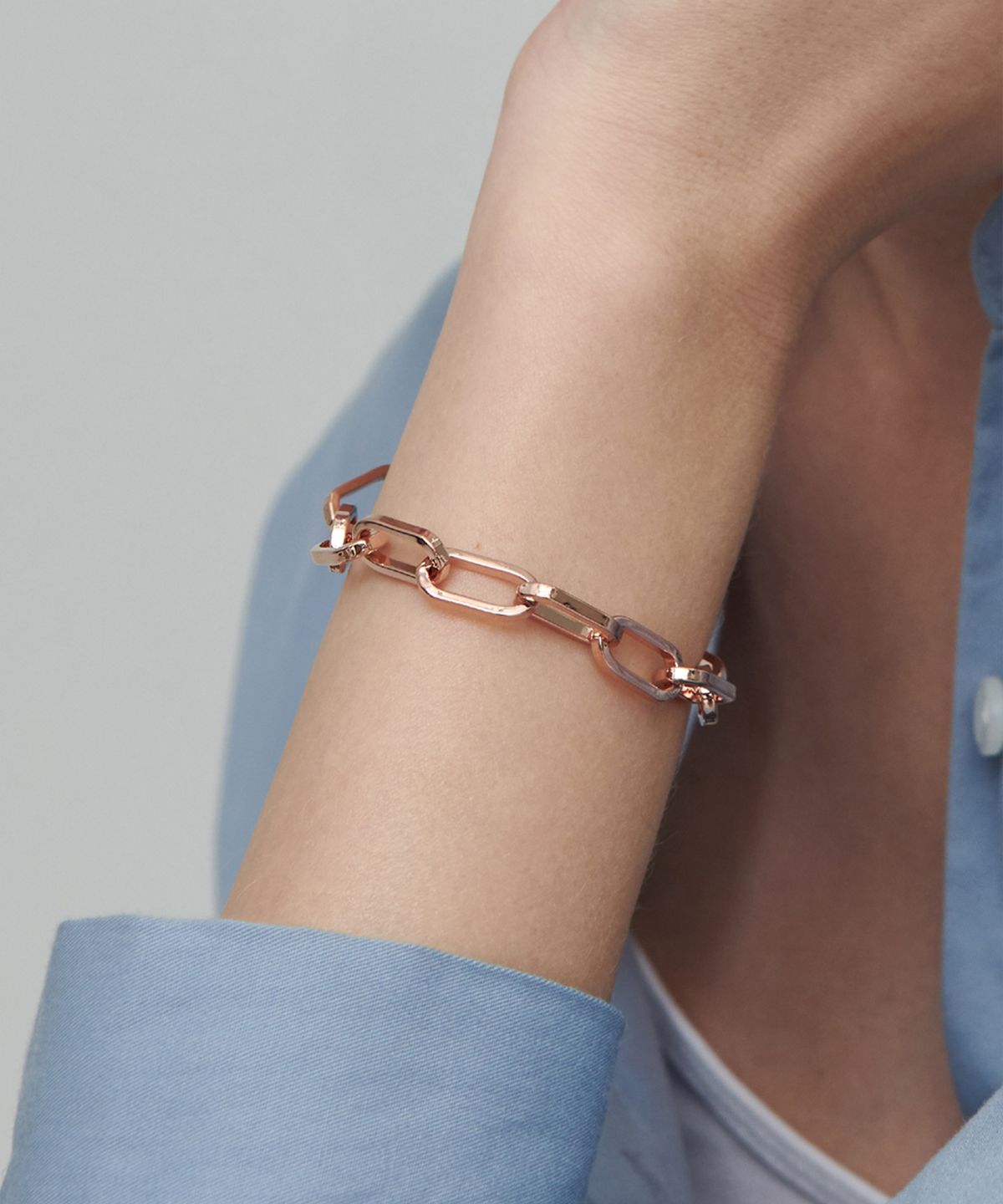 엘르주얼리(ELLEJEWELRY) 스퀘어 클립 체인 팔찌 ELBRBB084