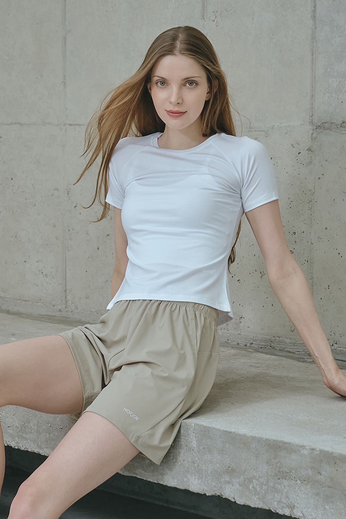 녹족(NOKJOK) 하모니 슬림핏 반팔티 러닝 요가복 필라테스복