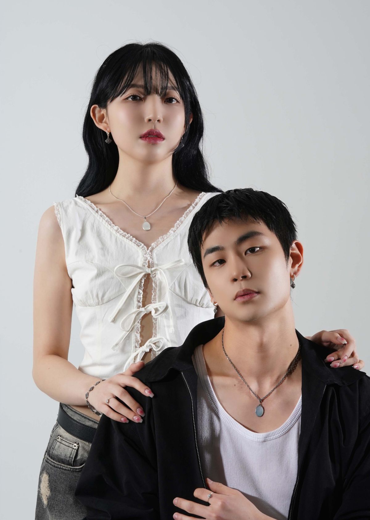 외사랑(OESALANG) 925silver 백자개 목걸이 Textured