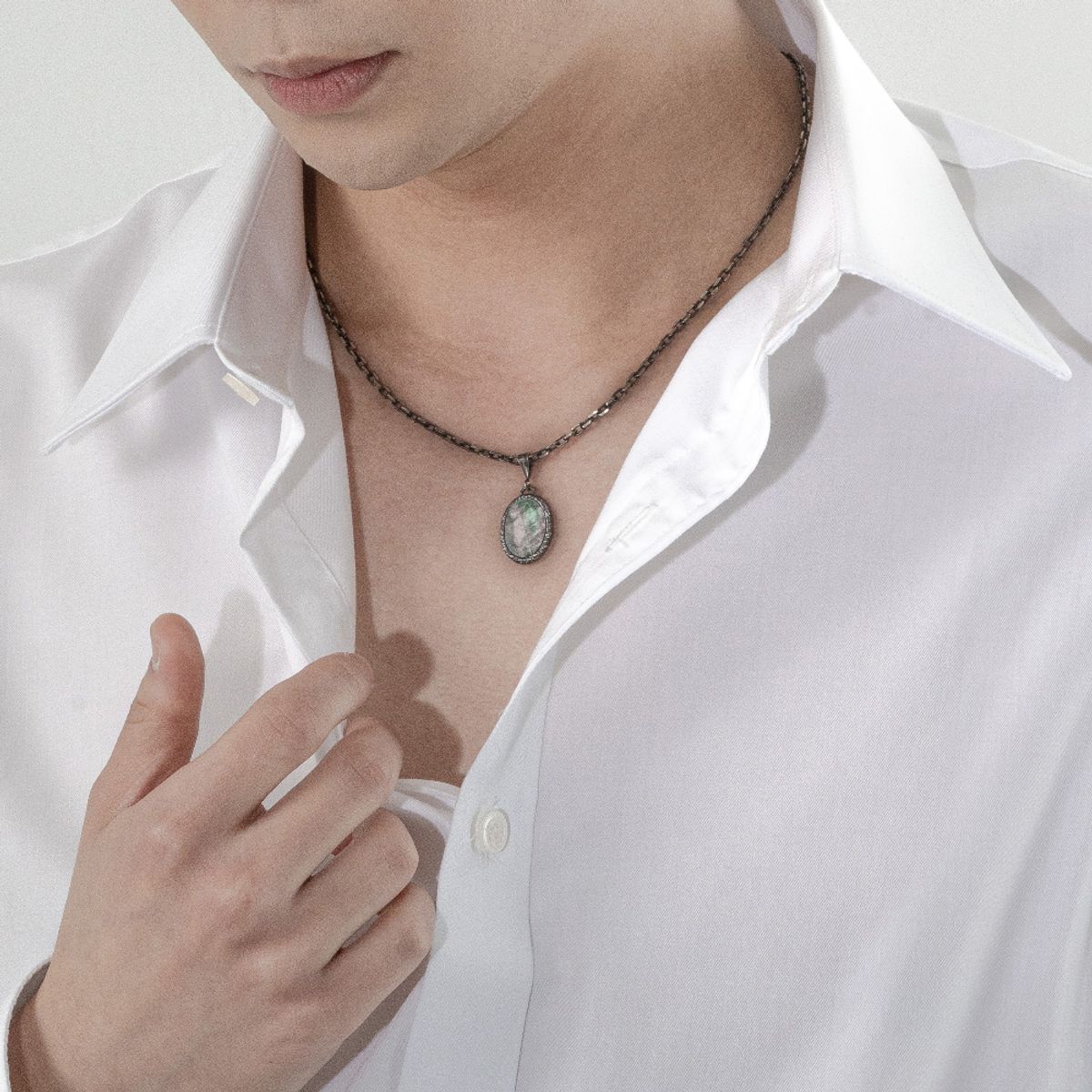 외사랑(OESALANG) 925silver 흑자개 목걸이 Textured