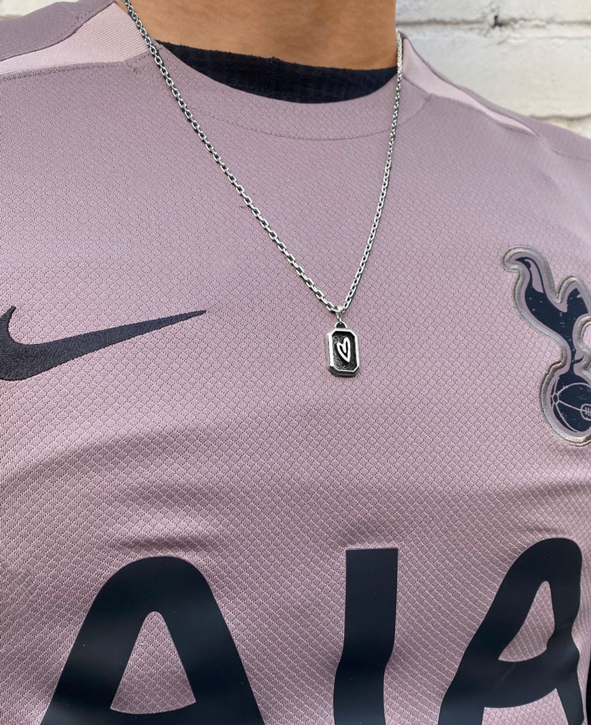 외사랑(OESALANG) BIG OSL logo play necklace