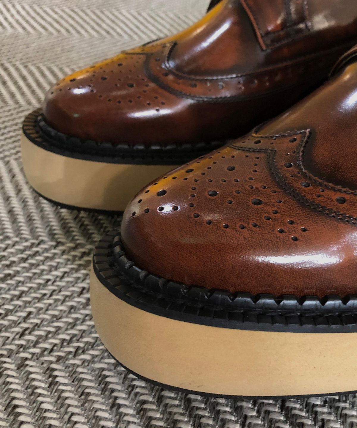 조앤슈(JOENSHOE) 휴만 5cm 오버솔 윙팁 옥스퍼드 브라운