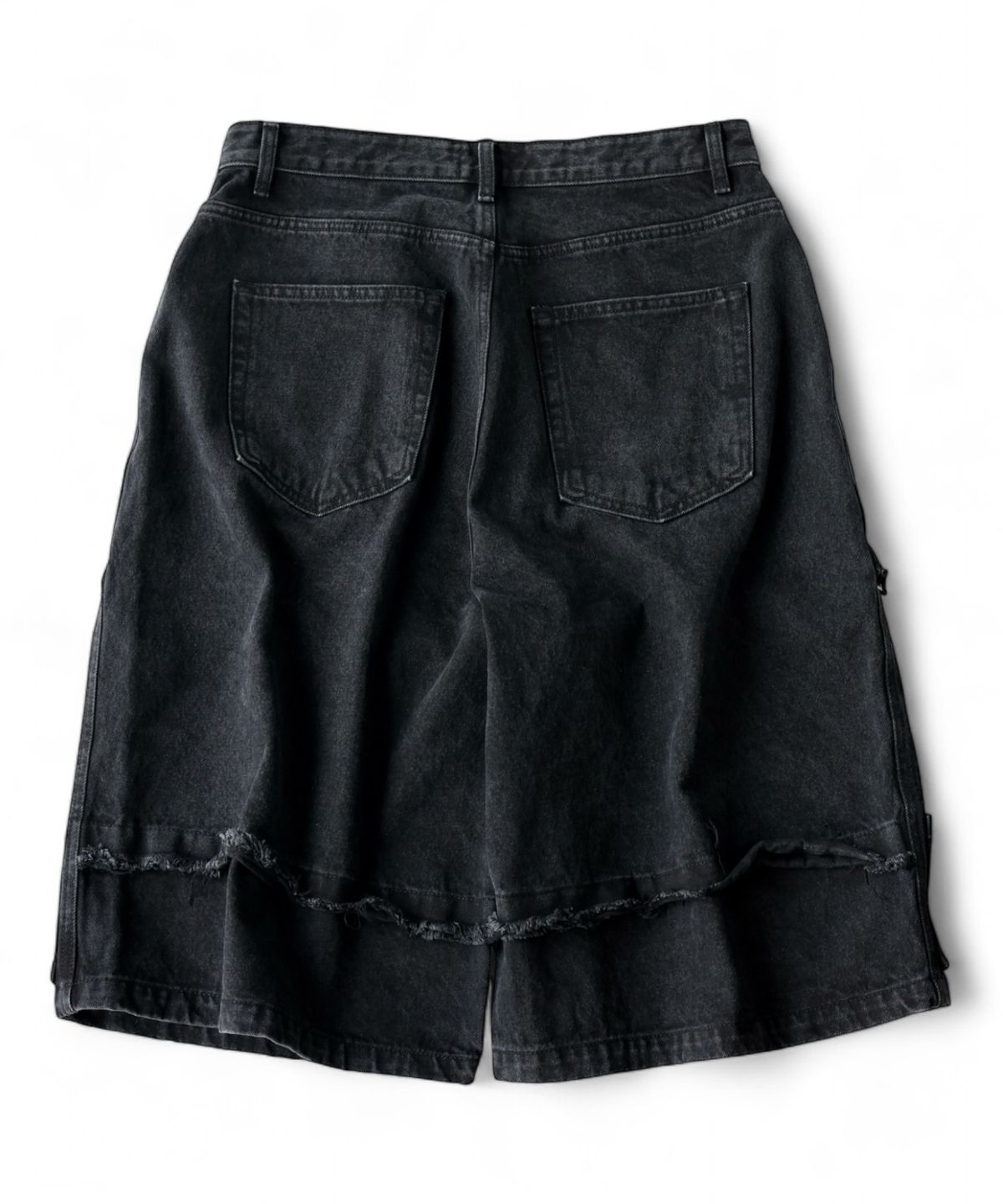 노말릭(NOMALIC) Fenrir Bermuda Pants - Washed Black