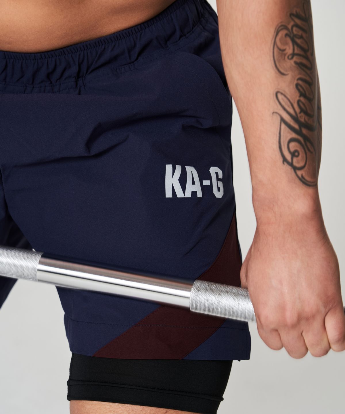 카키그라도(KHAKI GRADO) PFU 투인원 배색 쇼츠 (Navy-Burgundy)