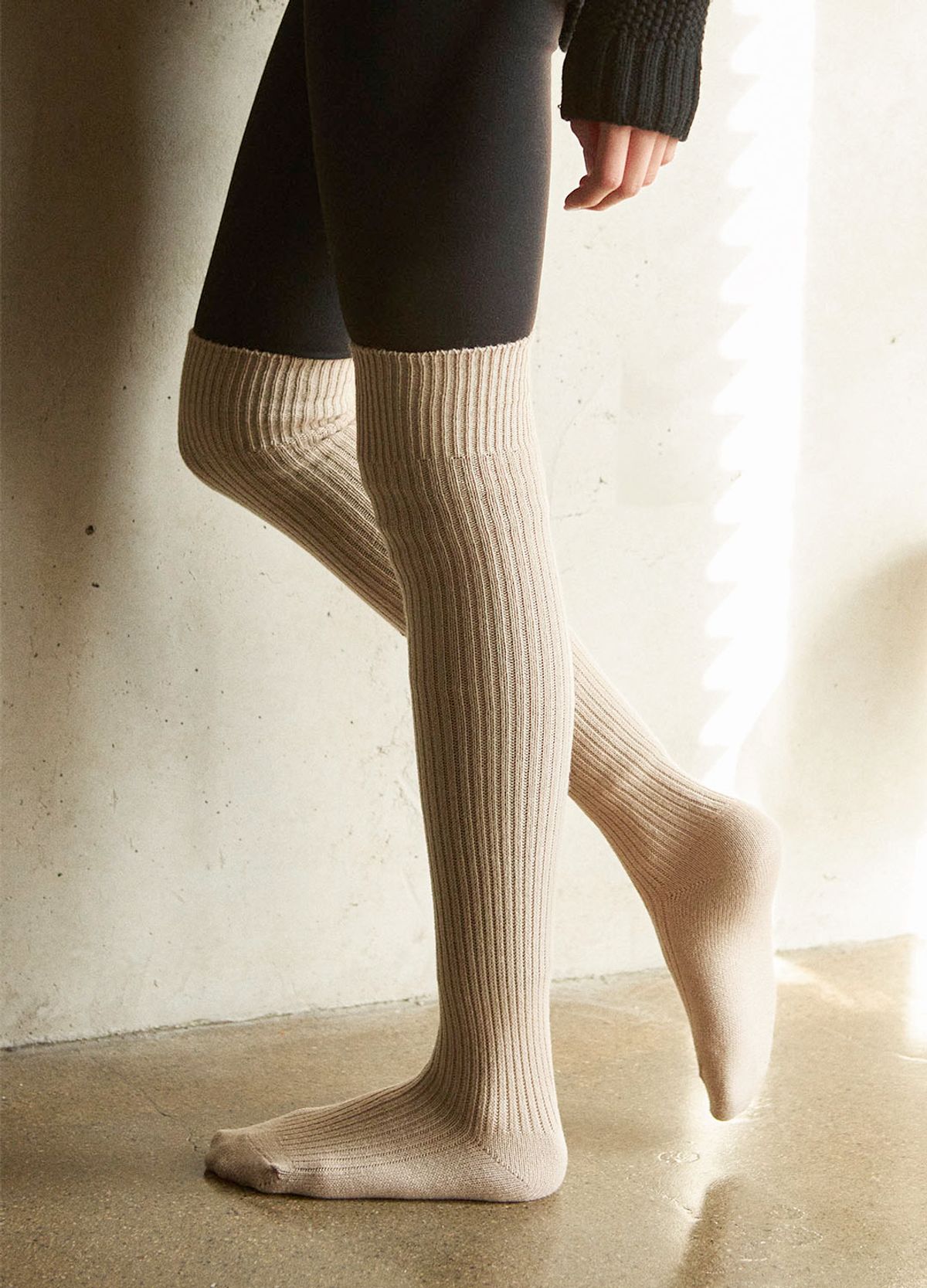 삭스타즈(SOCKSTAZ) STP028 립 오버 니 니트 삭스 (5 Colors)
