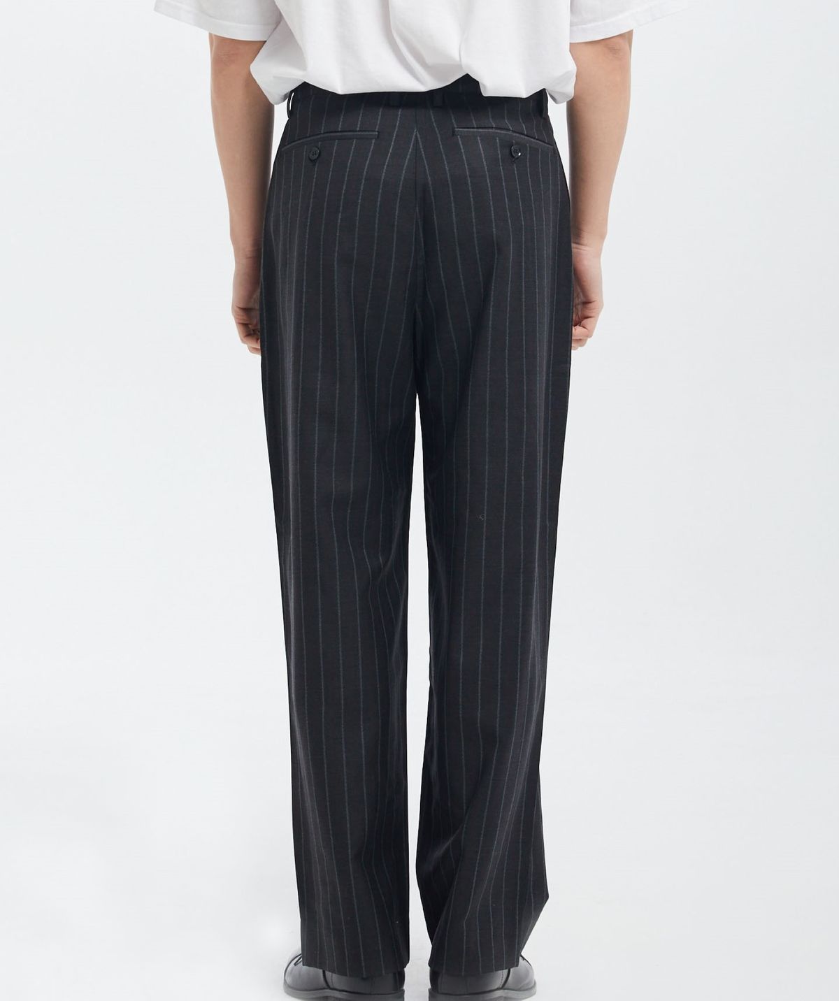 셀피시어펙션(SELFISHAFFECTION) Charcoal Grey Wool Pants