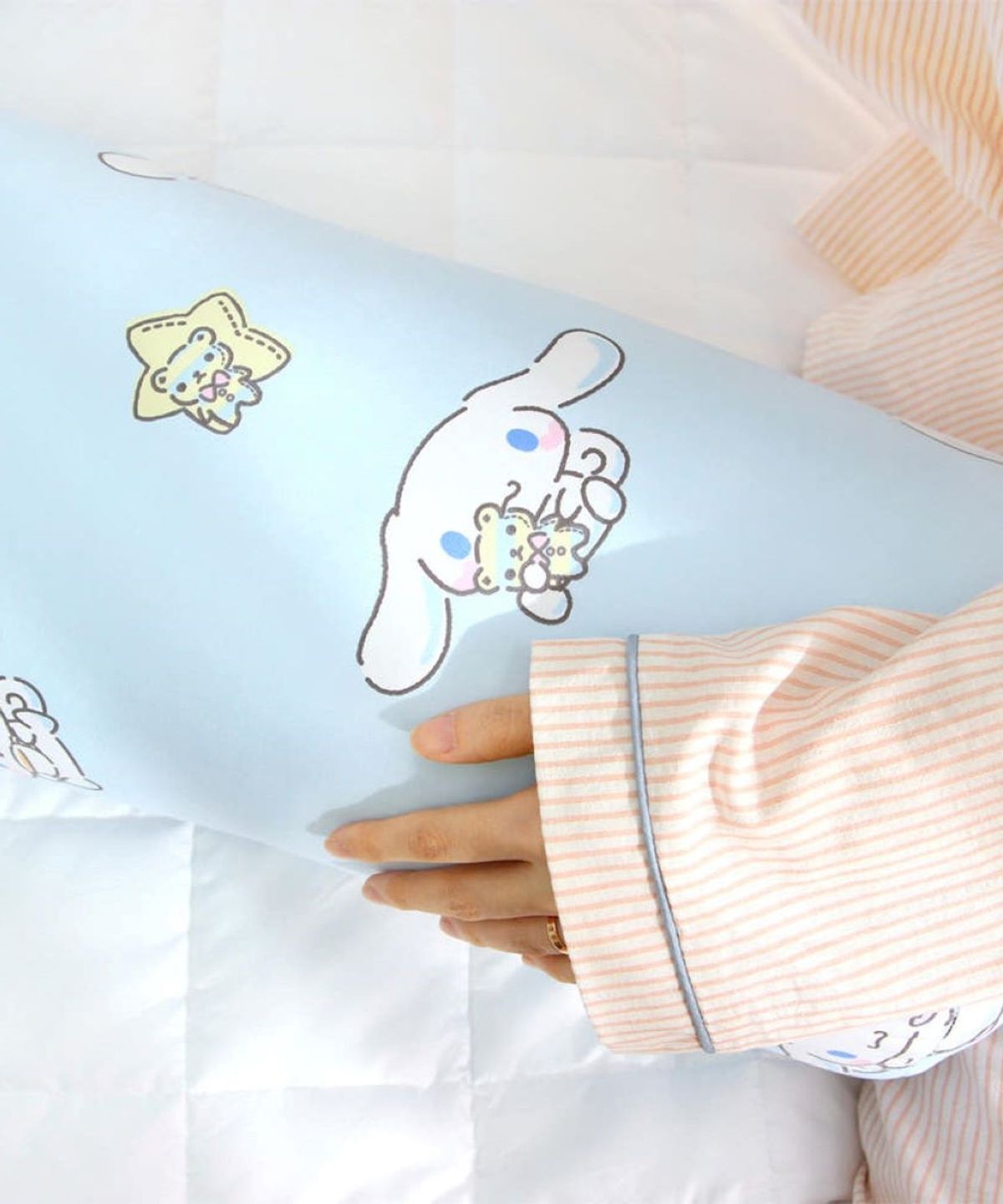 나라홈데코(NARAHOMEDECO) 산리오 시나모롤 원형바디필로우 뉴밀키