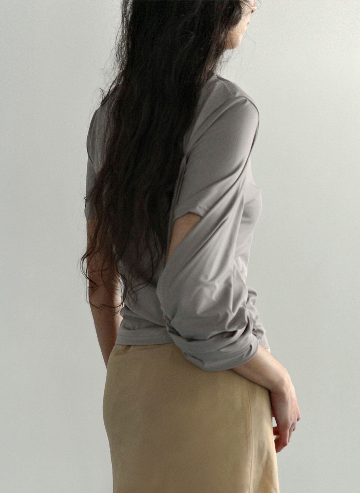 디파블로(D.PABLO) cape grash beige top