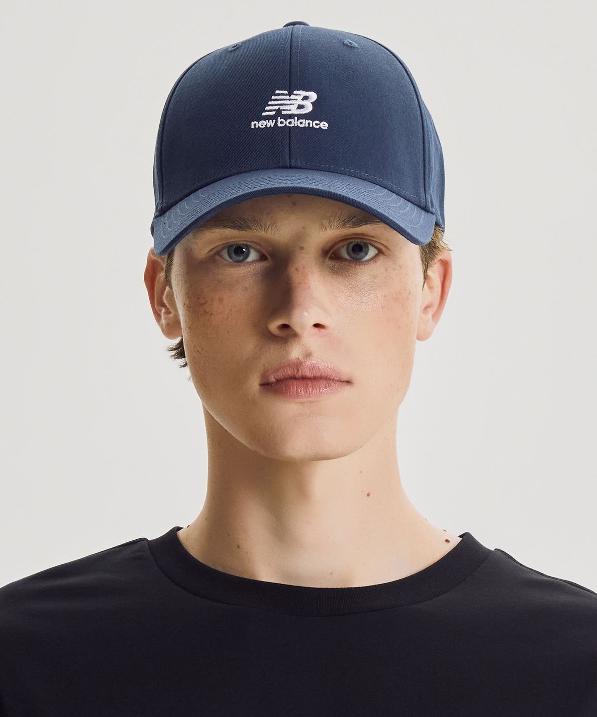 뉴발란스(NEW BALANCE) NBGDGF1101 / 스택트로고 스트럭쳐 볼캡 (NAVY)