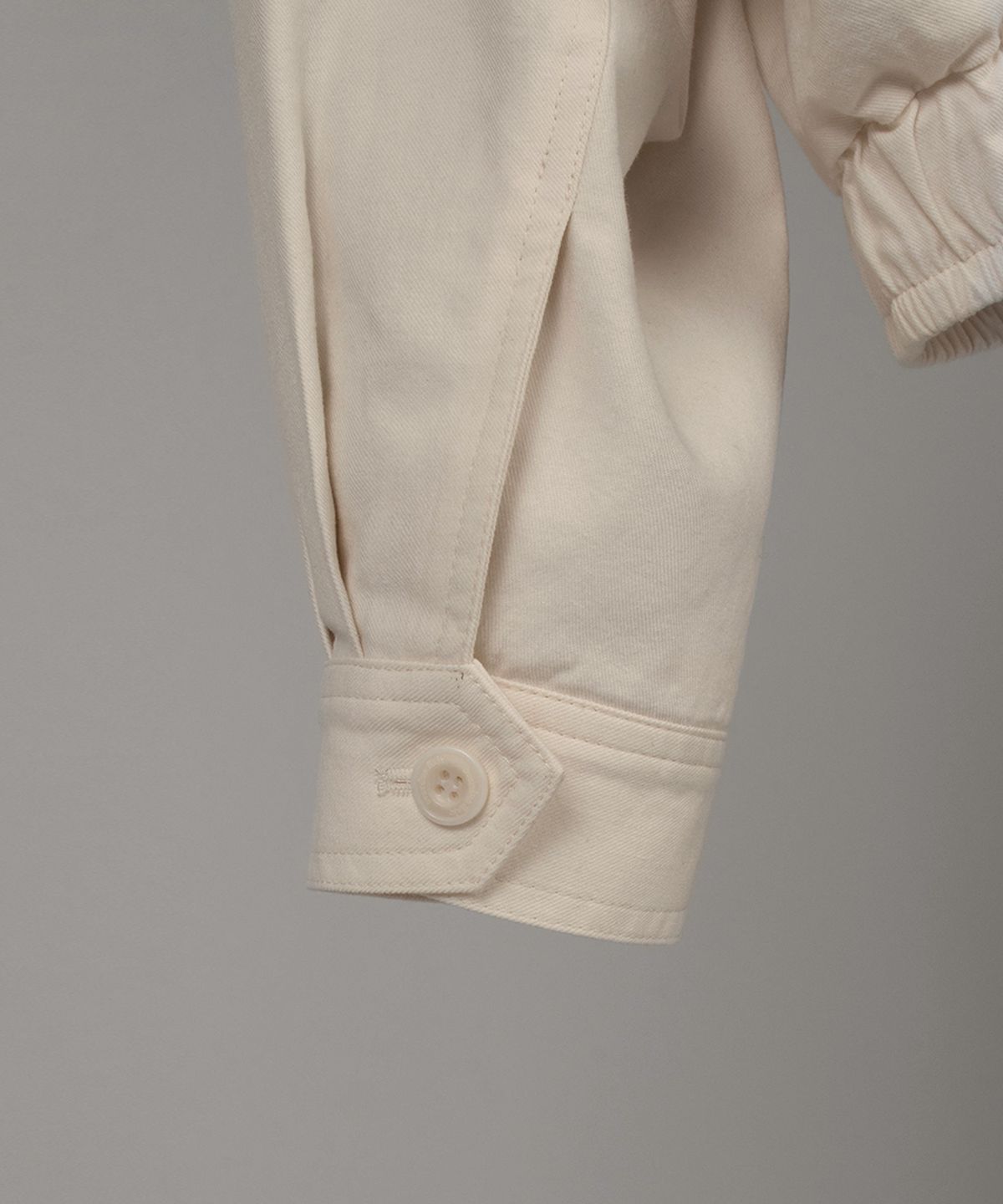 오버듀플레어(OVERDUEFLAIR) SOFT COTTON BLOUSON_ECRU