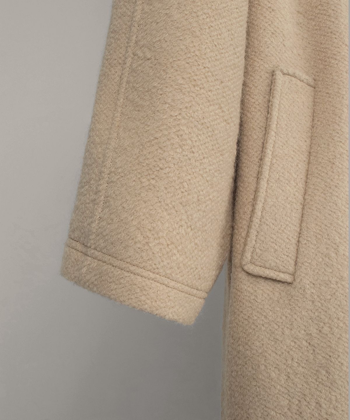 오버듀플레어(OVERDUEFLAIR) [24FW]FLUFFY WOOL COAT