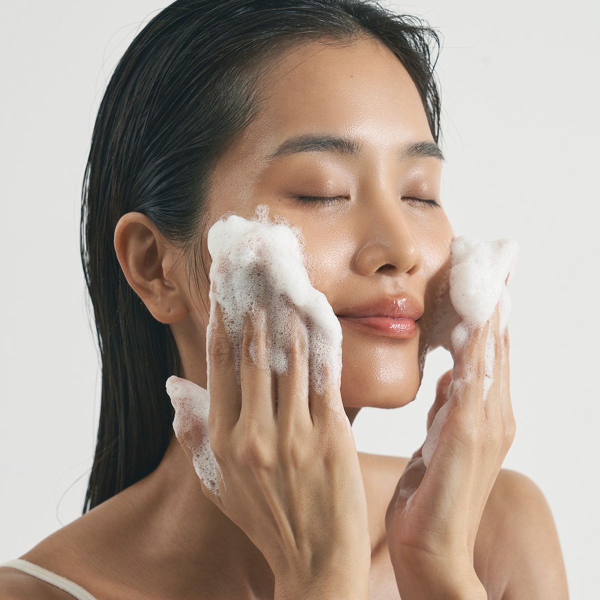보나쥬르(BONAJOUR) 진저 아쿠아 릴리프 폼클렌저 150ml