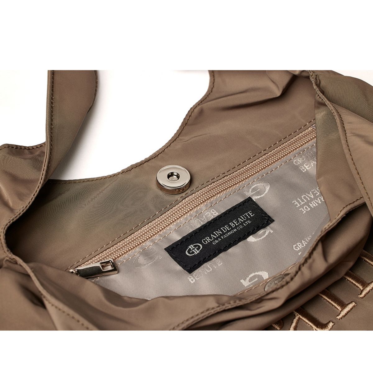 그랭드보떼(GRAIN DE BEAUTE) LIGERO M [KHAKI]