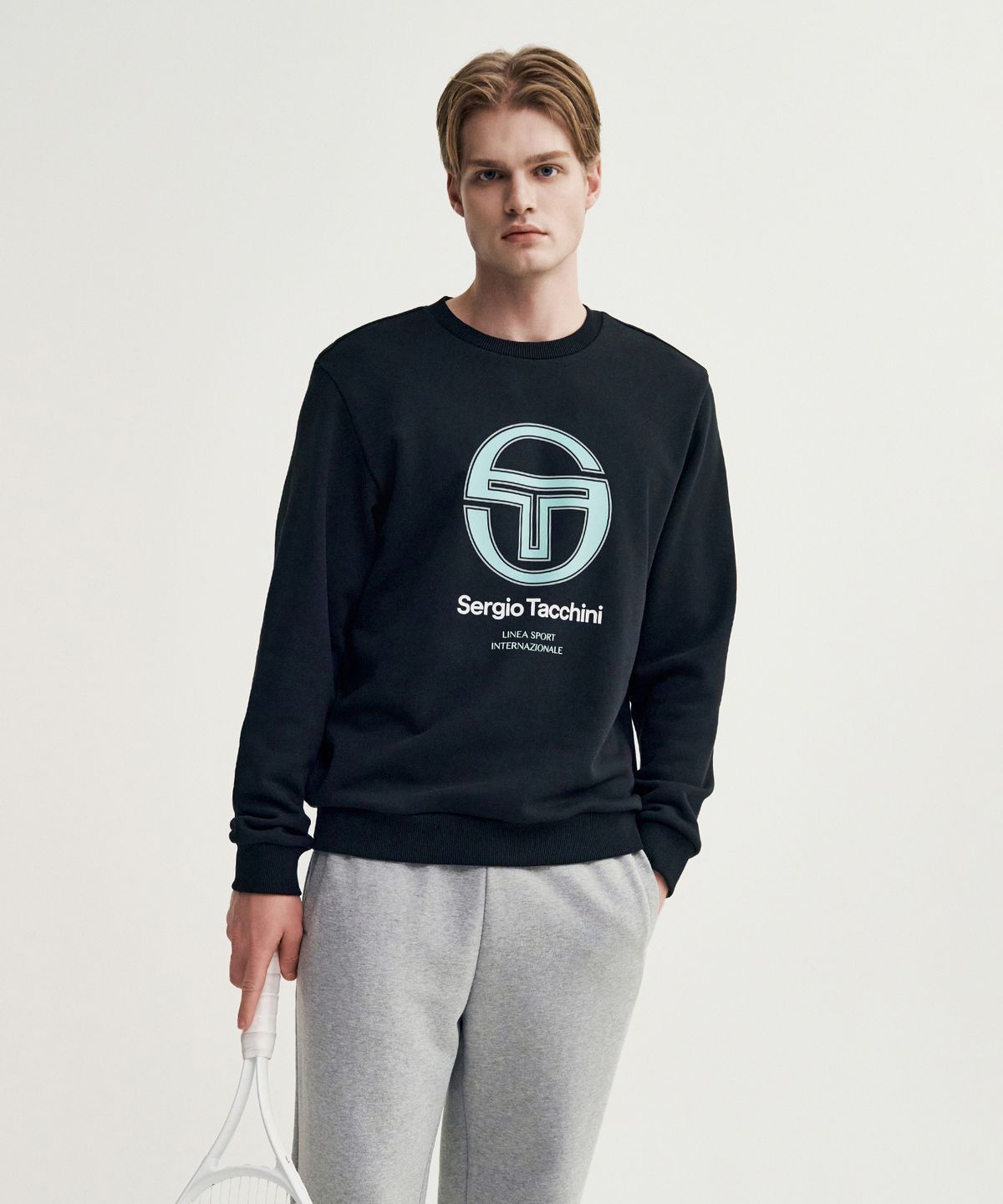 세르지오 타키니(SERGIO TACCHINI) U 데일리 맨투맨 (Black)