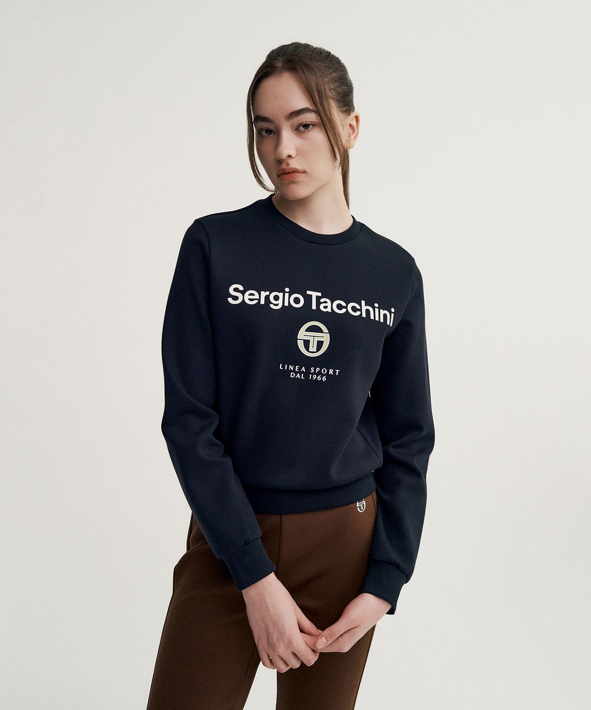 세르지오 타키니(SERGIO TACCHINI) W 고트 쿠쉬라이트 맨투맨 (Black)