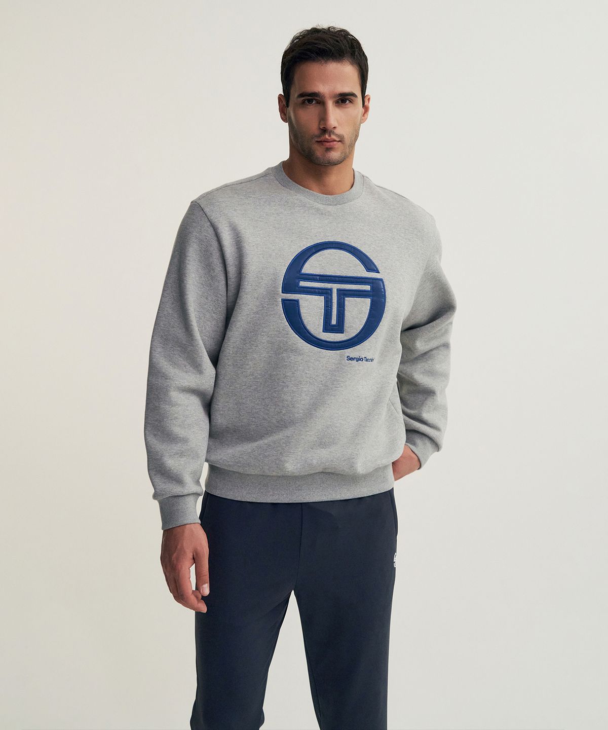 세르지오 타키니(SERGIO TACCHINI) M 데일리 기모 빅로고 맨투맨 (Melange Grey)