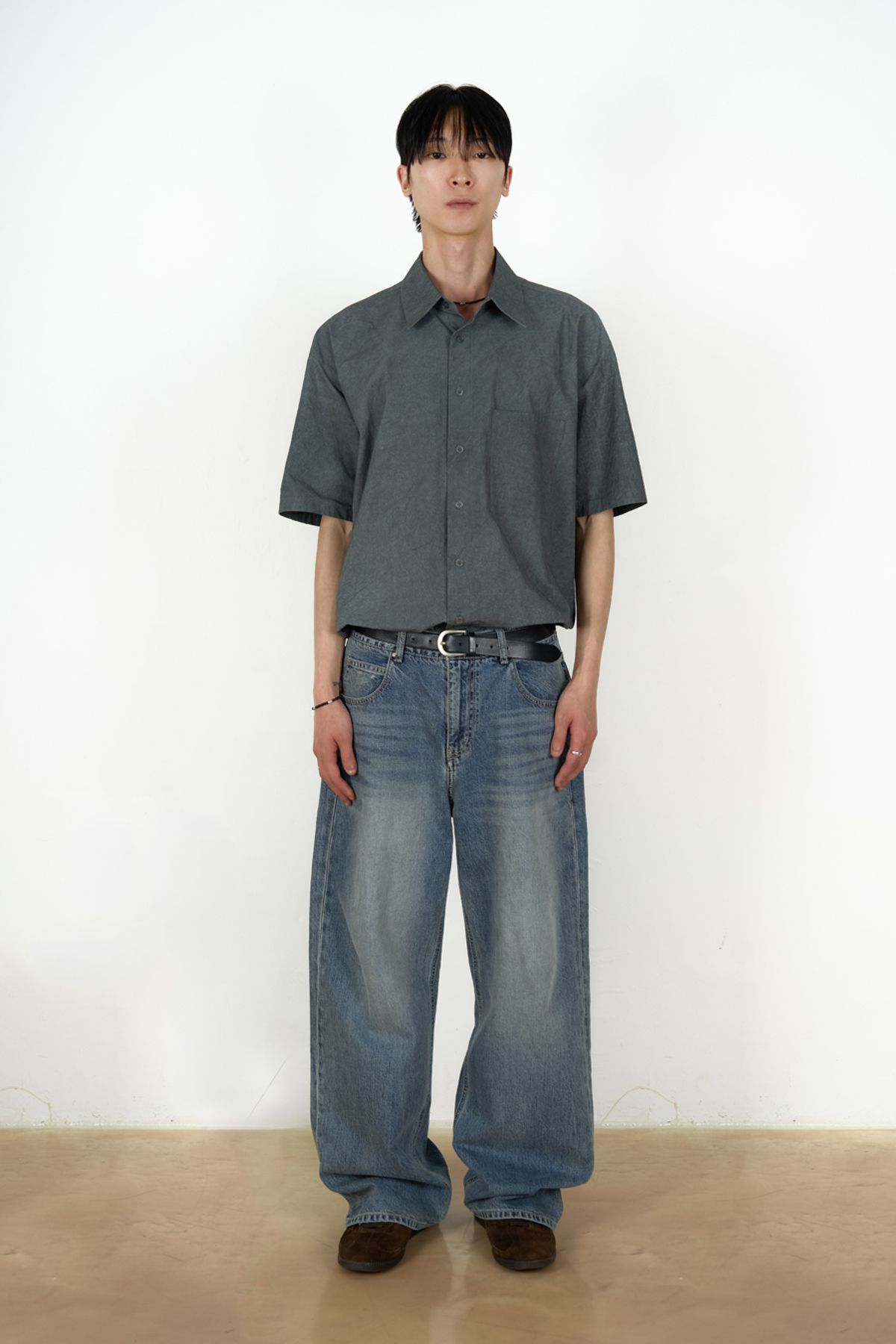 유수도시(YUSOODOSI) Rocky surface cotton Half shirts (cement green)