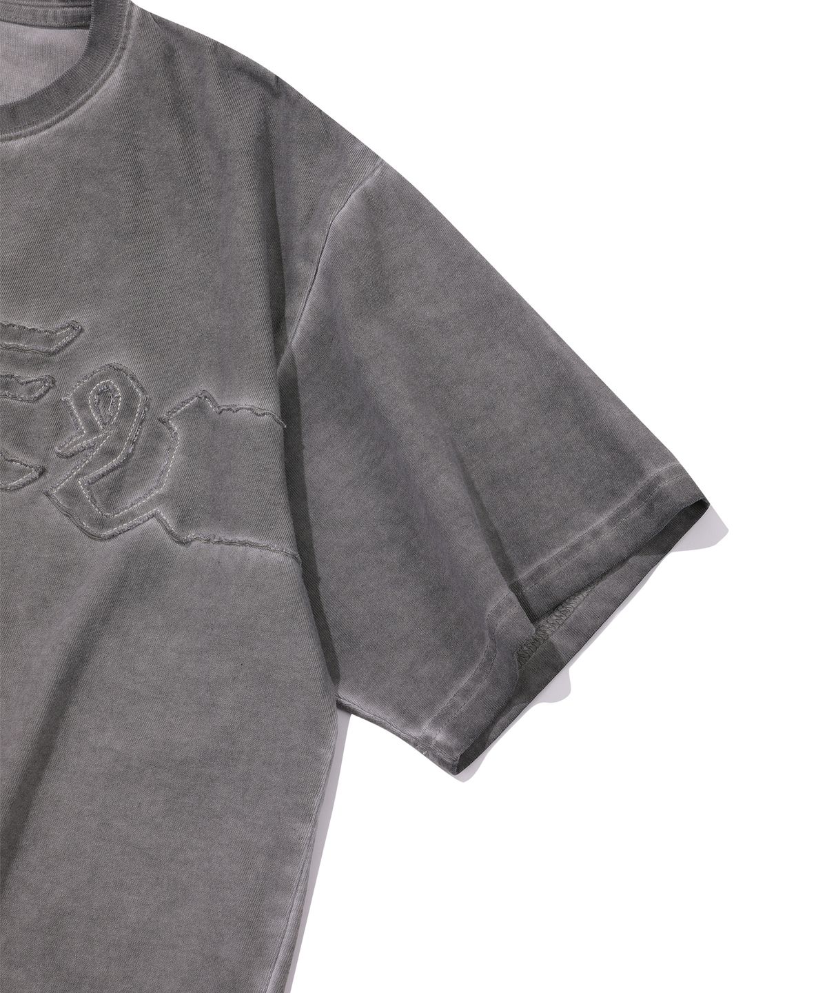 에피소드 언타이틀(EPISODE UNTITLED) LUNA WASHED SIGNATURE APPLIQUE T-SHIRT_COCOA GREY