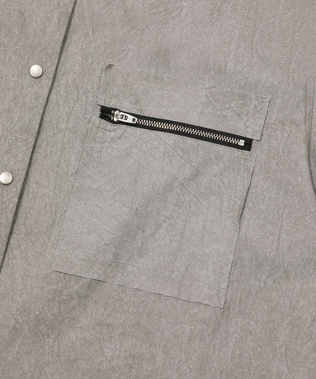 에피소드 언타이틀(EPISODE UNTITLED) METAL CUT-OFF POINT DYEING HALF SLEEVES SHIRTS_KHAKI