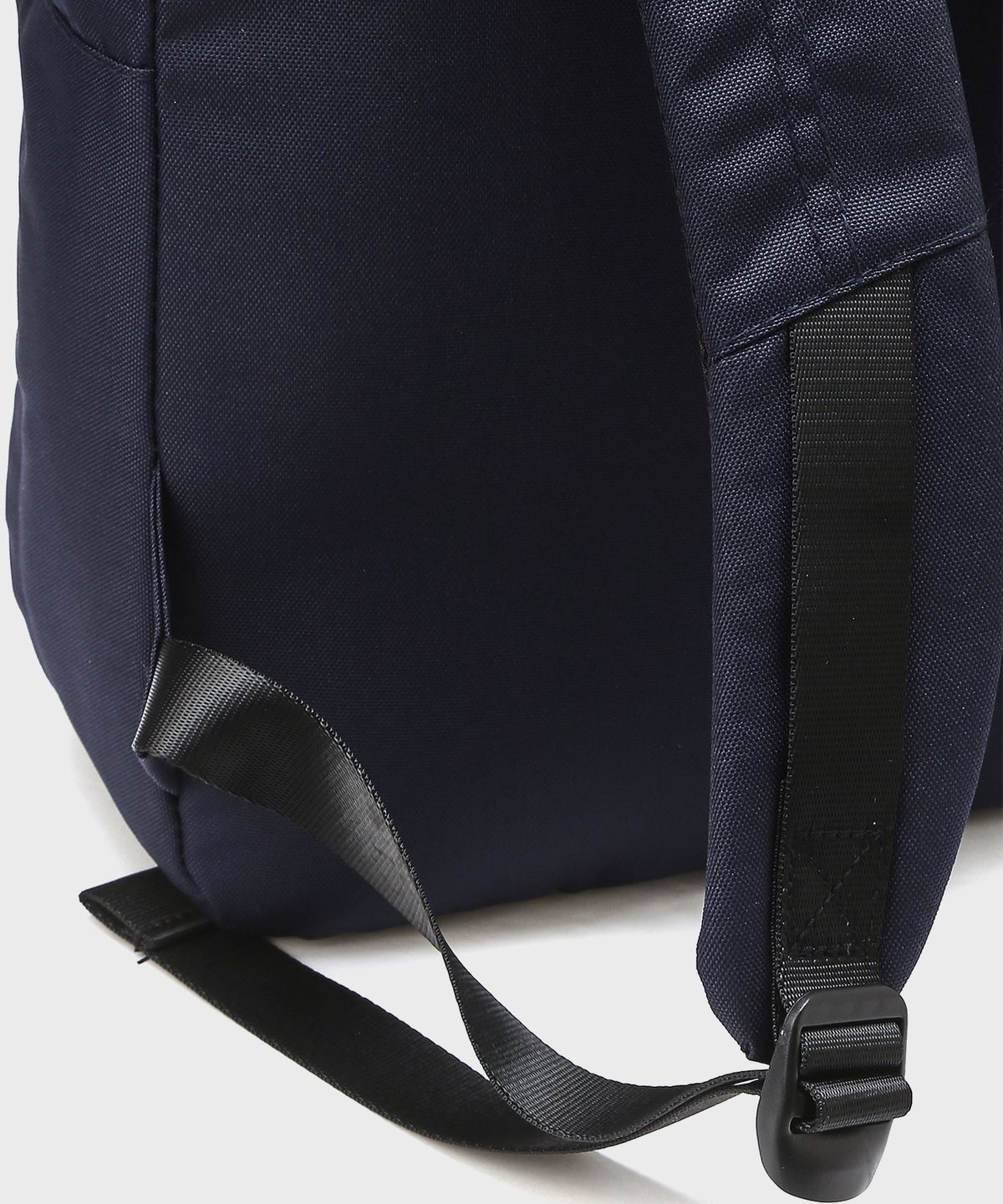 챔피온(CHAMPION) 로고 패치 백팩 Normal Navy