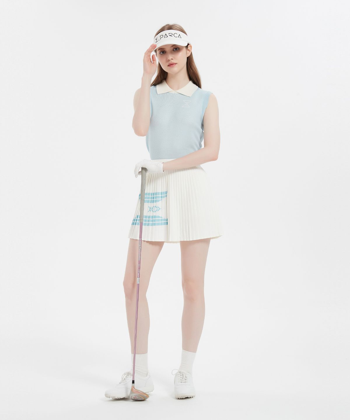 이파르카(E.PARCA) 폴딩 데코 화이트 플리츠 스커트