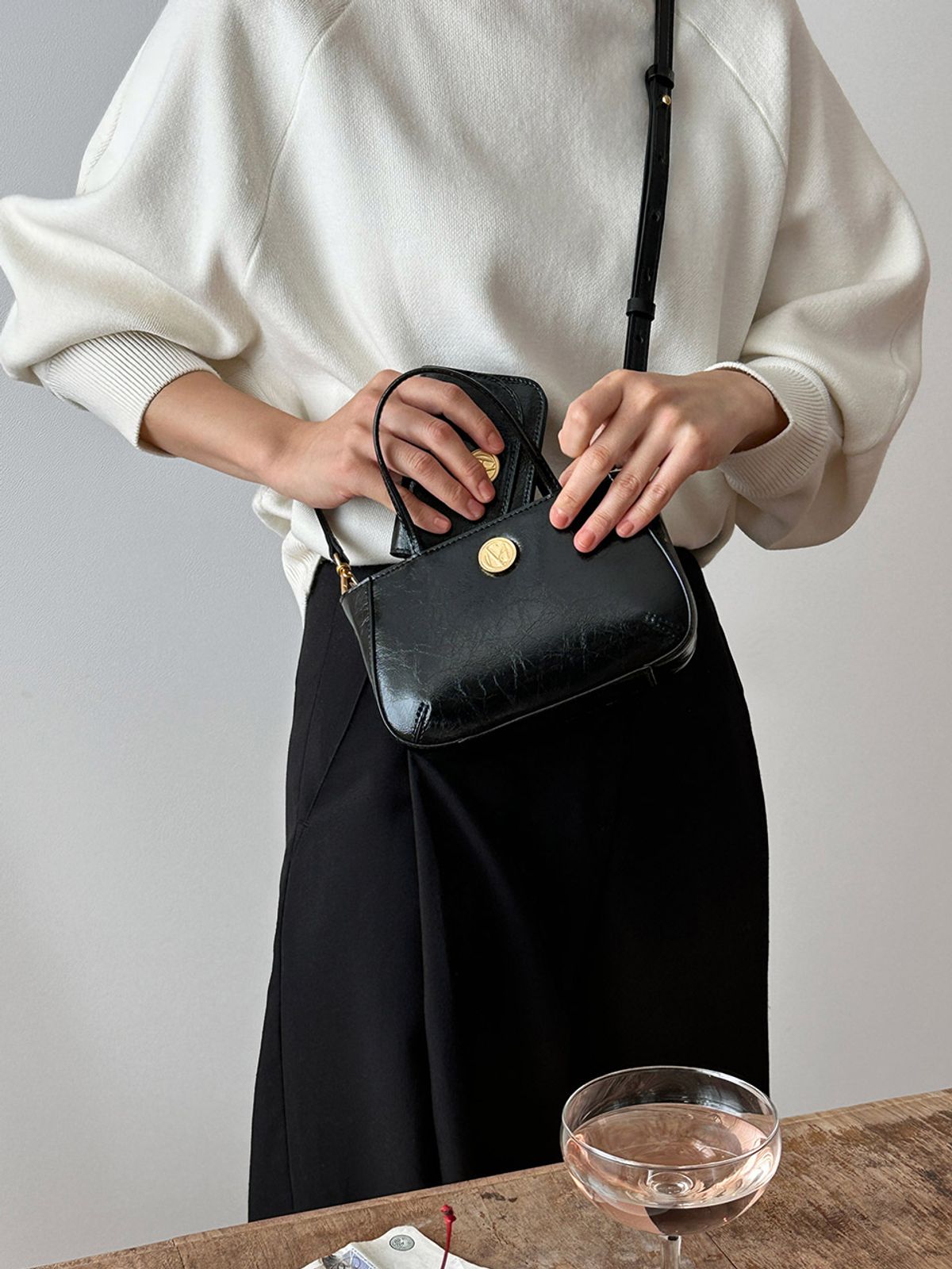 꼬떼드무아(COTEDEMOI) Ecrin petit tote bag - Black