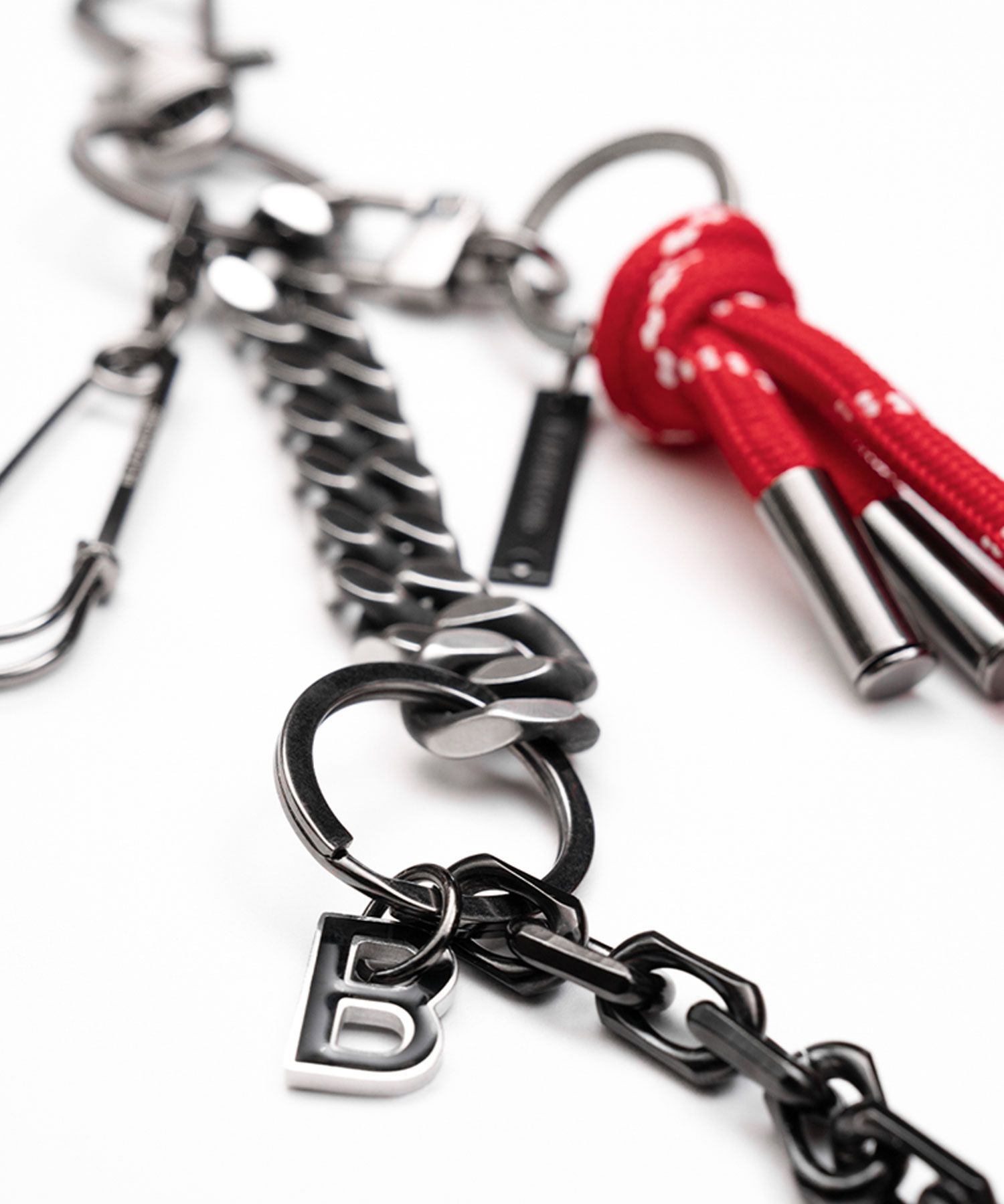 BLACKBLONDのBIBBIDI 2-Line Detachable Rope Pants Chain 全3色 MUSINSA | BLACKBLOND BIBBIDI 2-Line Detachable Rope Pants