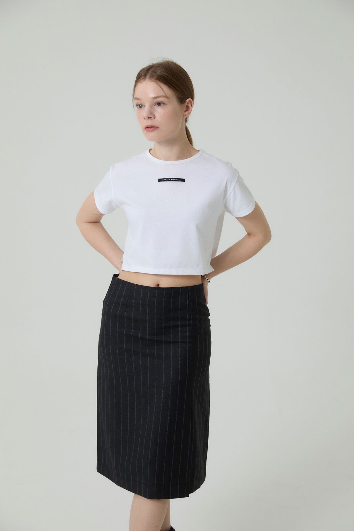 셀피시어펙션(SELFISHAFFECTION) High-waist Charcoal Slit Skirt
