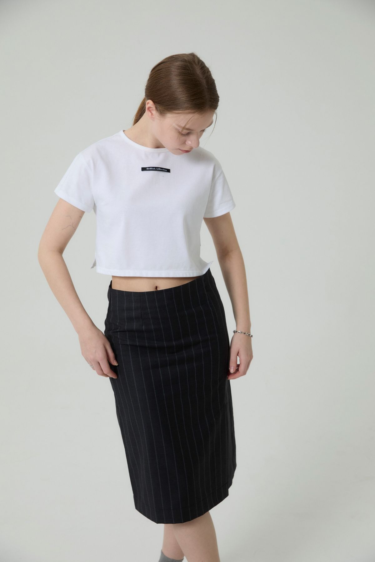 셀피시어펙션(SELFISHAFFECTION) High-waist Charcoal Slit Skirt